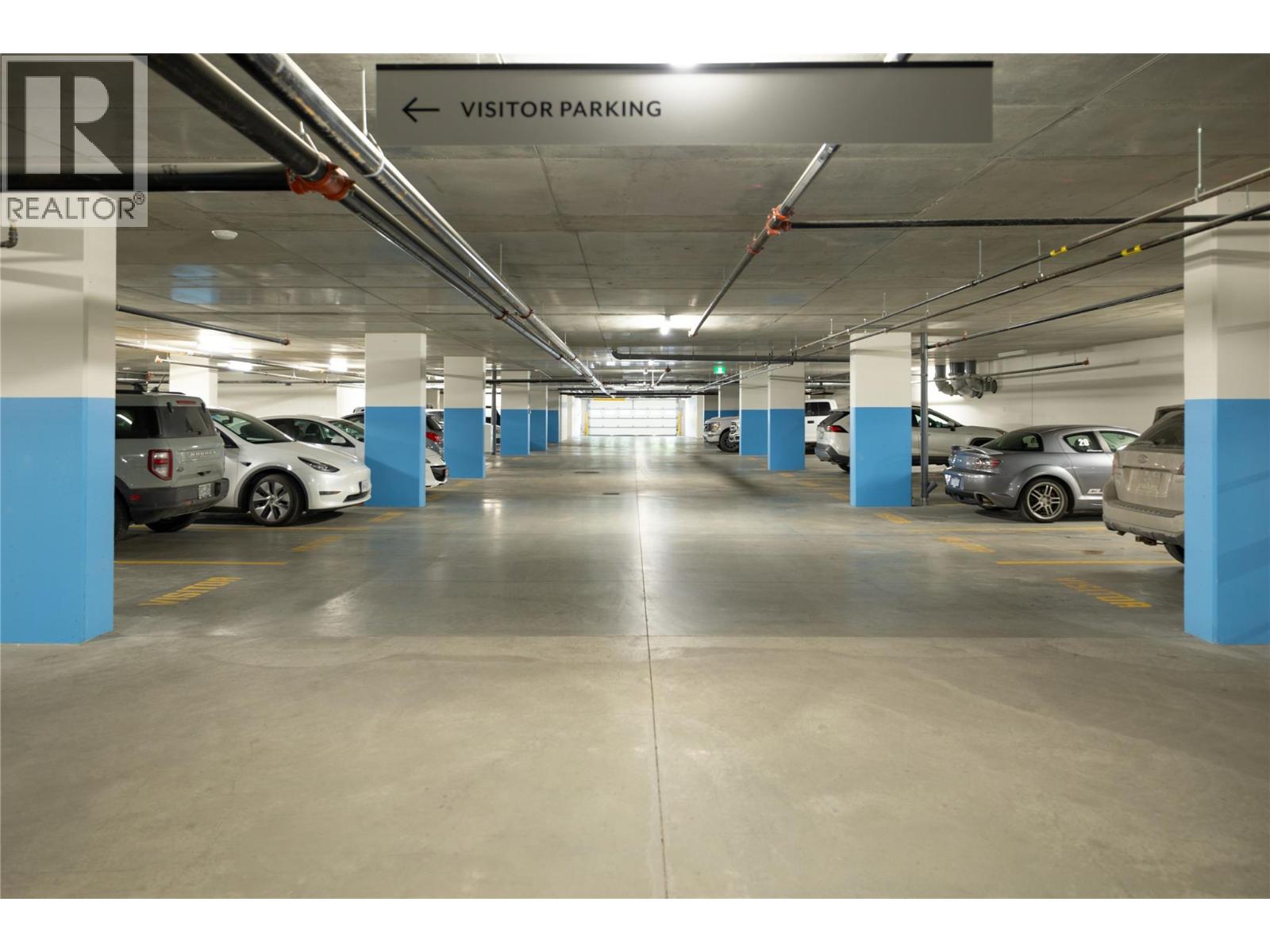 3340 Lakeshore Road Unit# 411