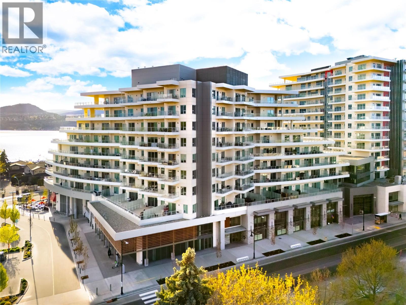 3340 Lakeshore Road Unit# 411