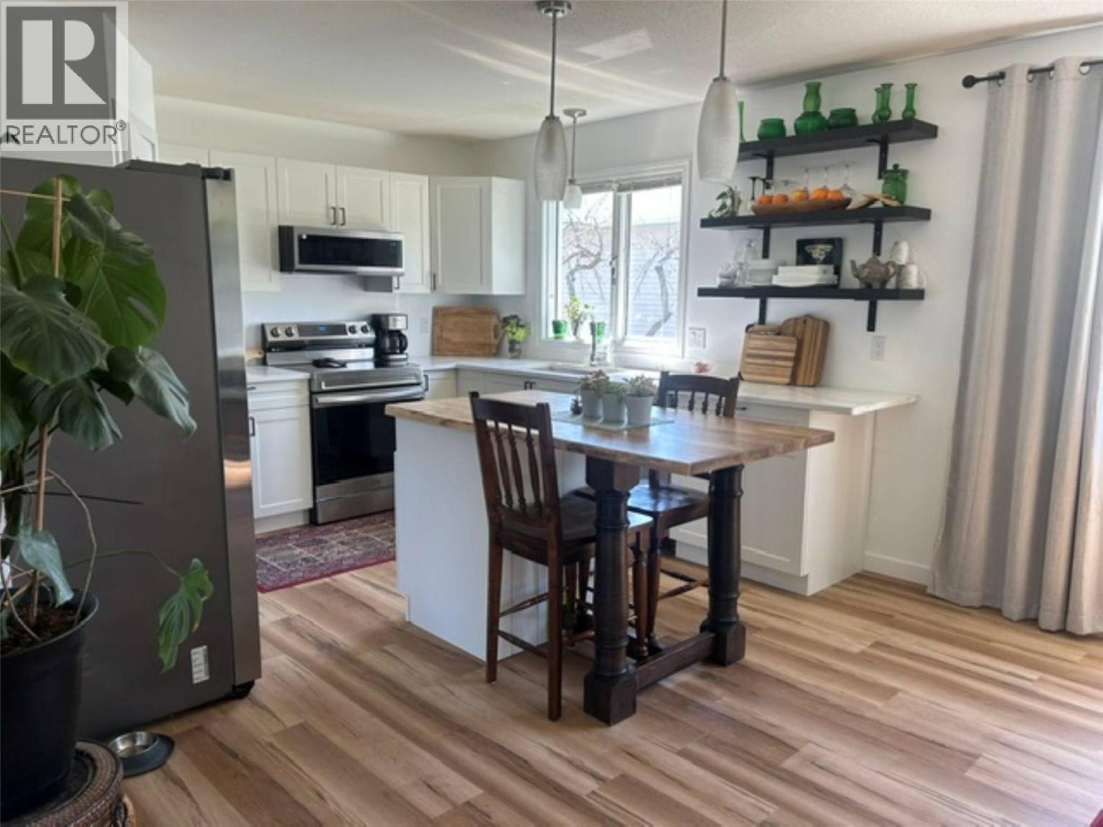 1255 Raymer Avenue Unit# 527