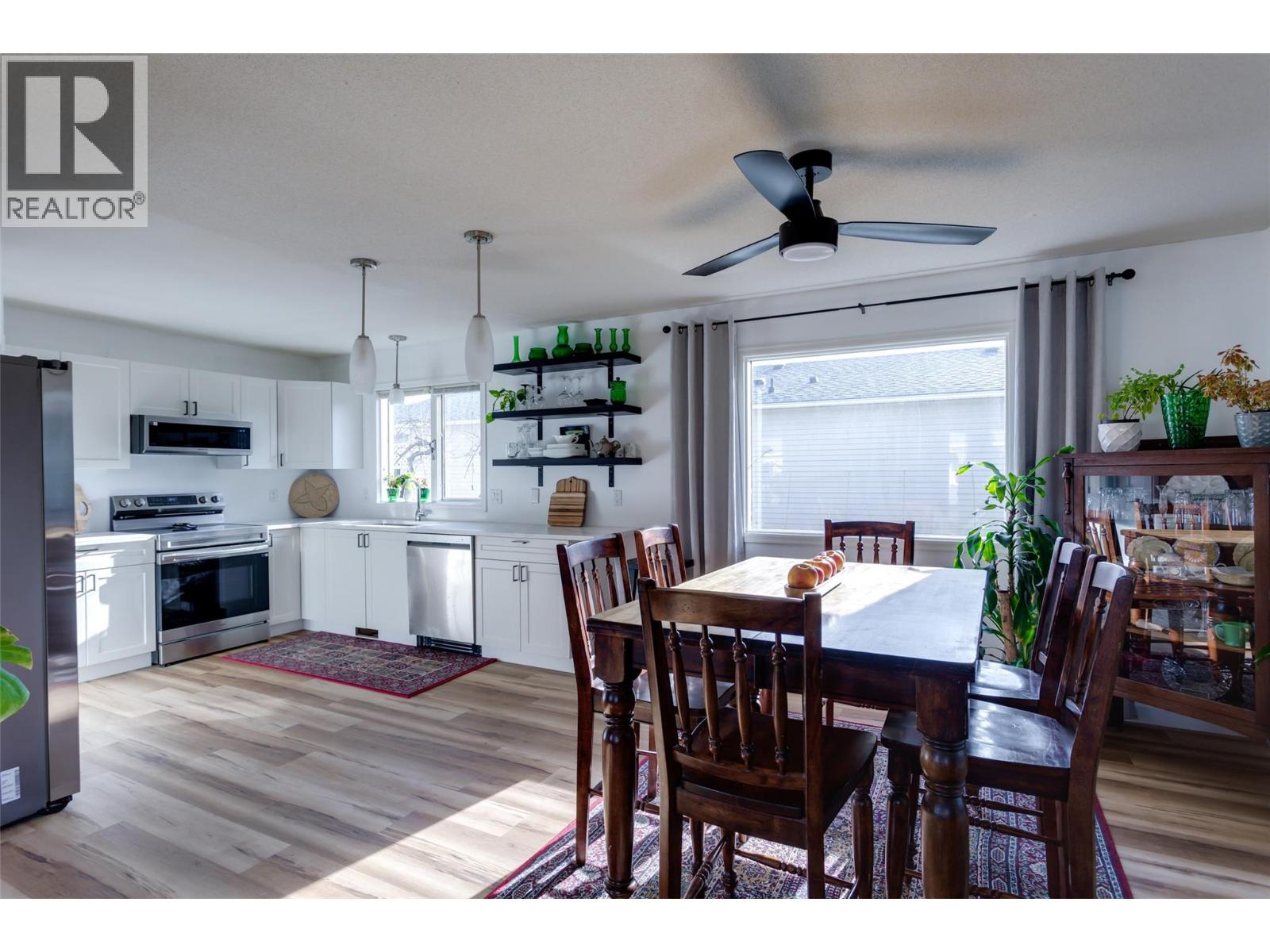 1255 Raymer Avenue Unit# 527
