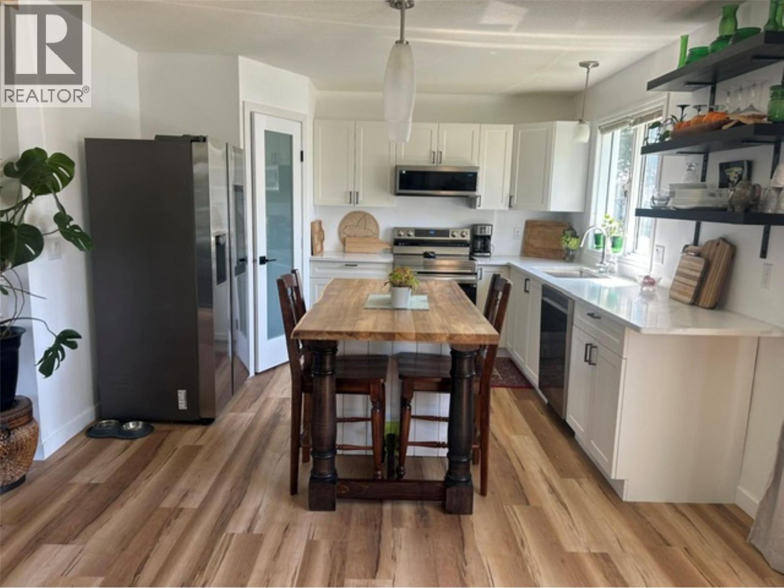 1255 Raymer Avenue Unit# 527