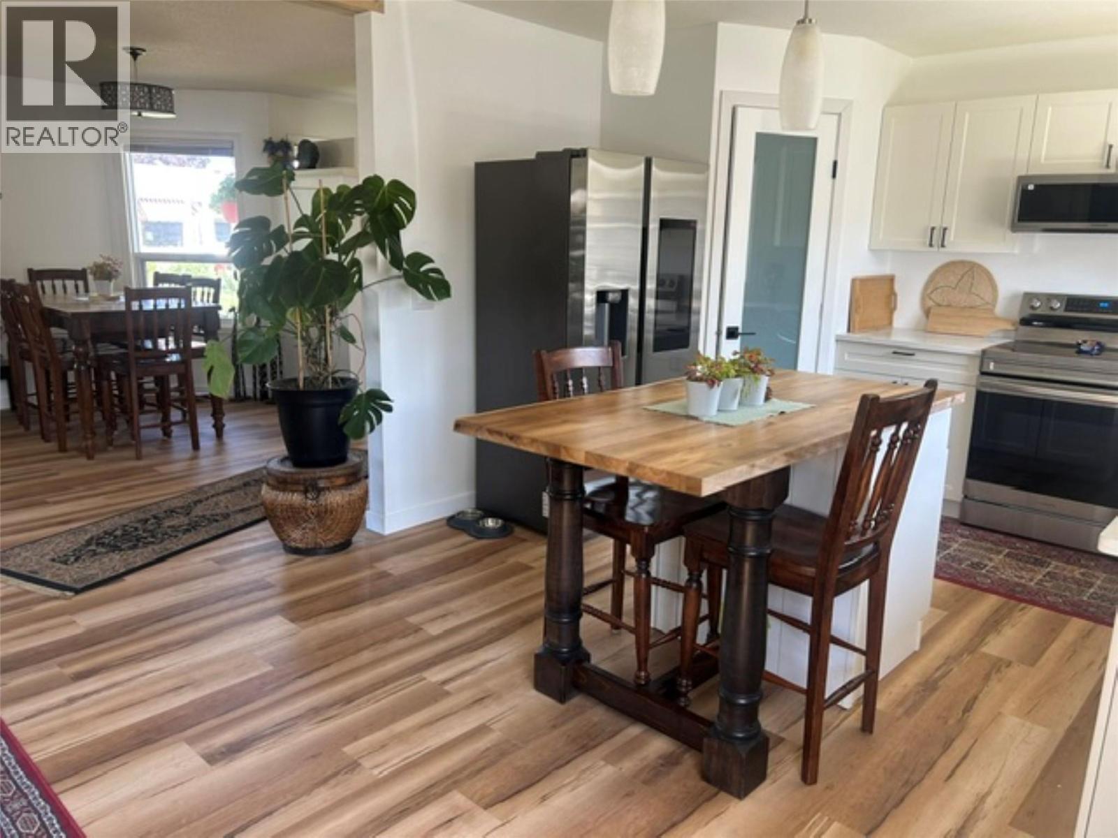 1255 Raymer Avenue Unit# 527