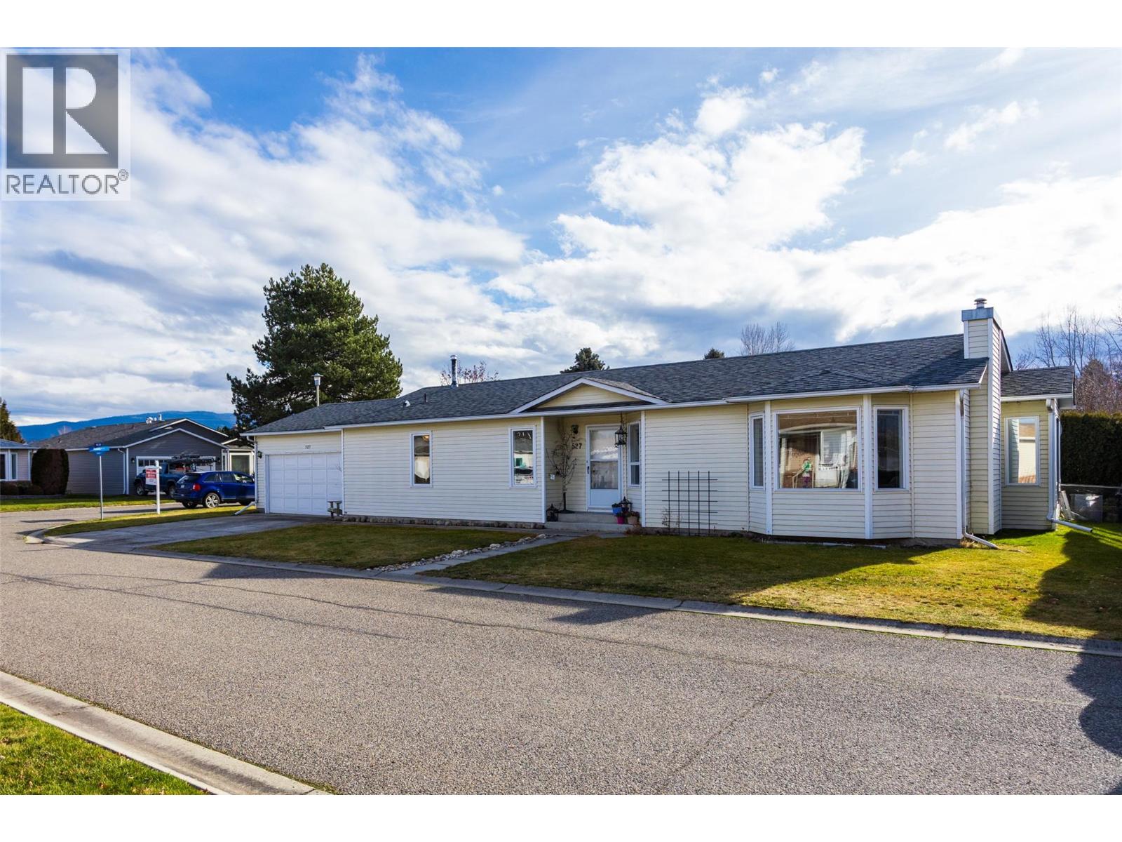 1255 Raymer Avenue Unit# 527