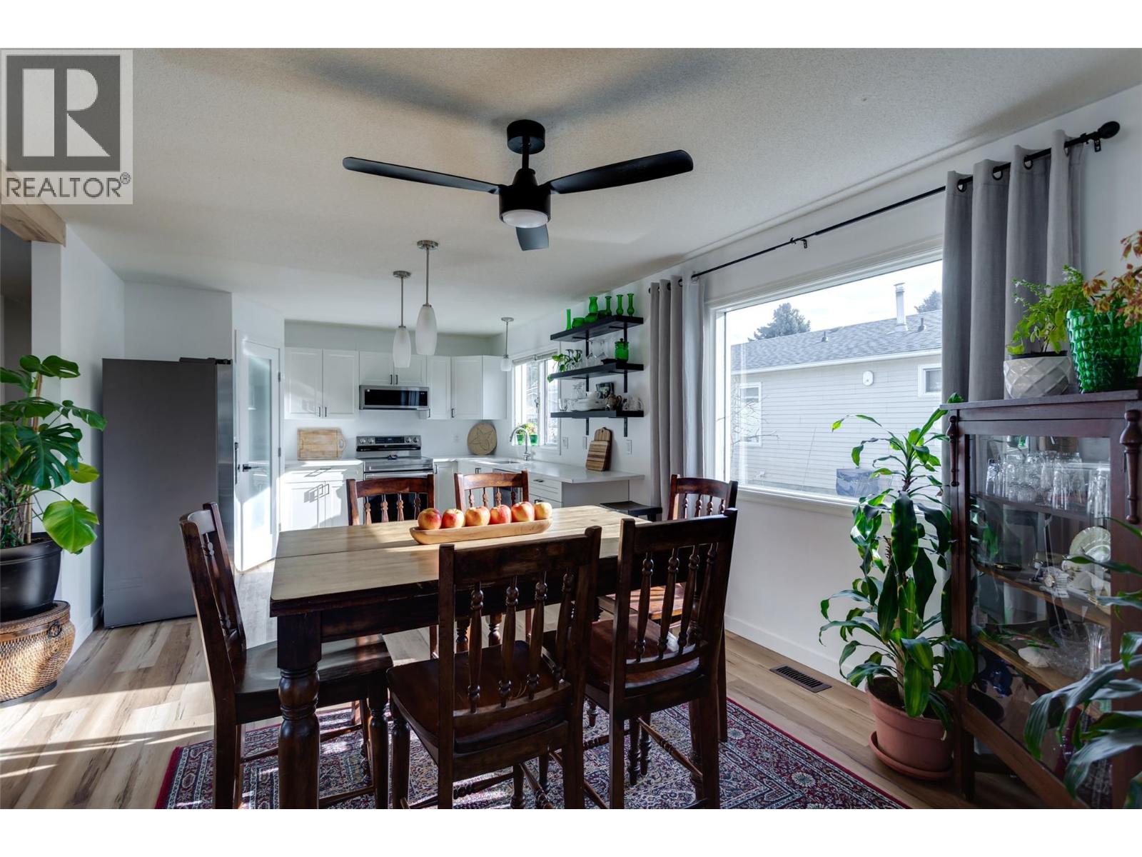 1255 Raymer Avenue Unit# 527