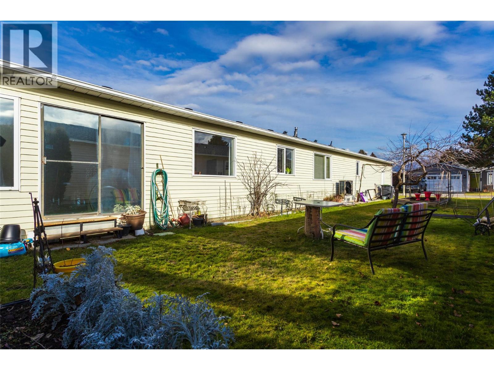 1255 Raymer Avenue Unit# 527