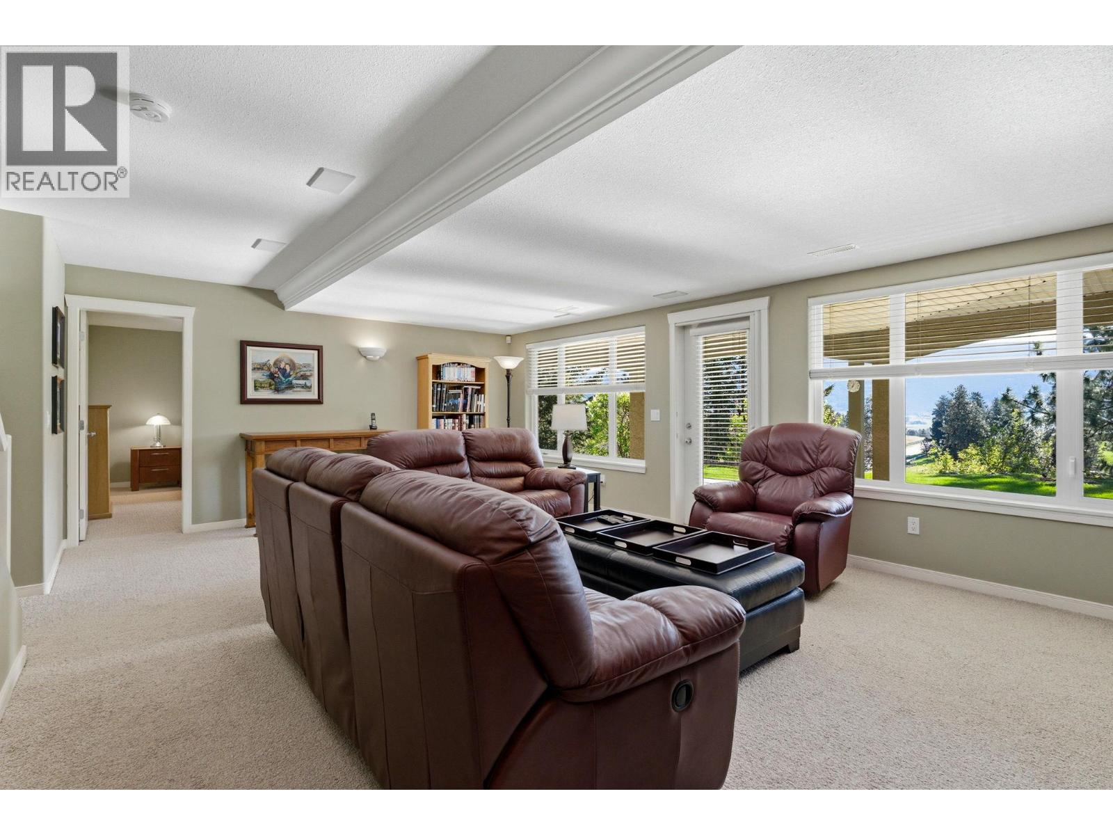 2229 Capistrano Drive
