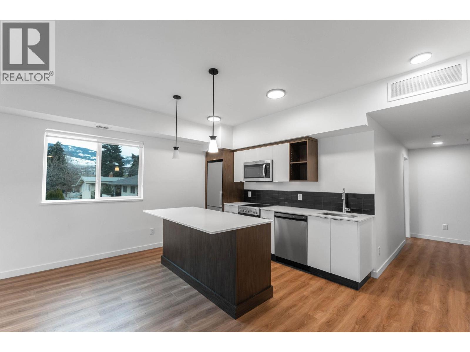 615 Rutland Road Unit# 203