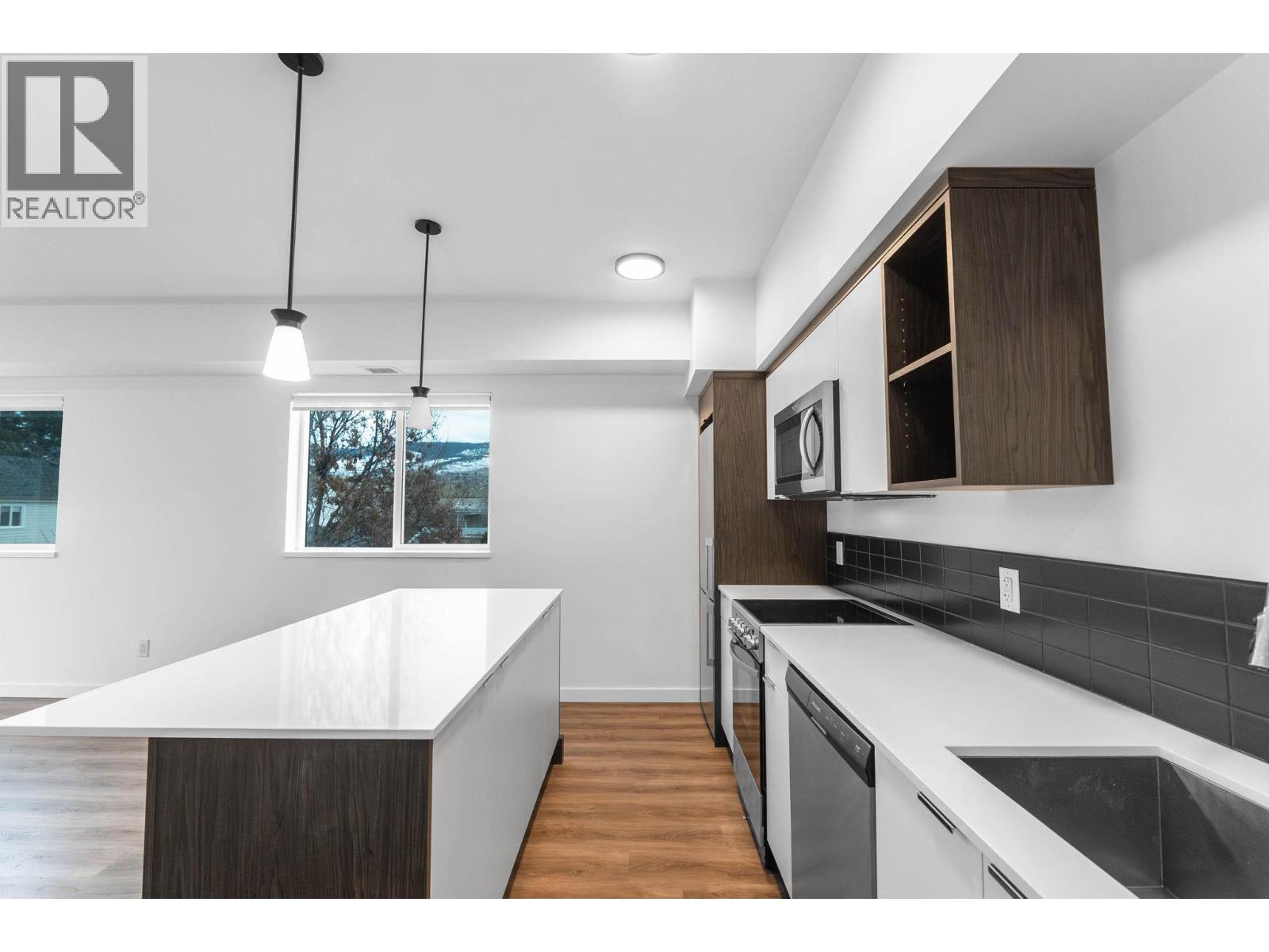 615 Rutland Road Unit# 203