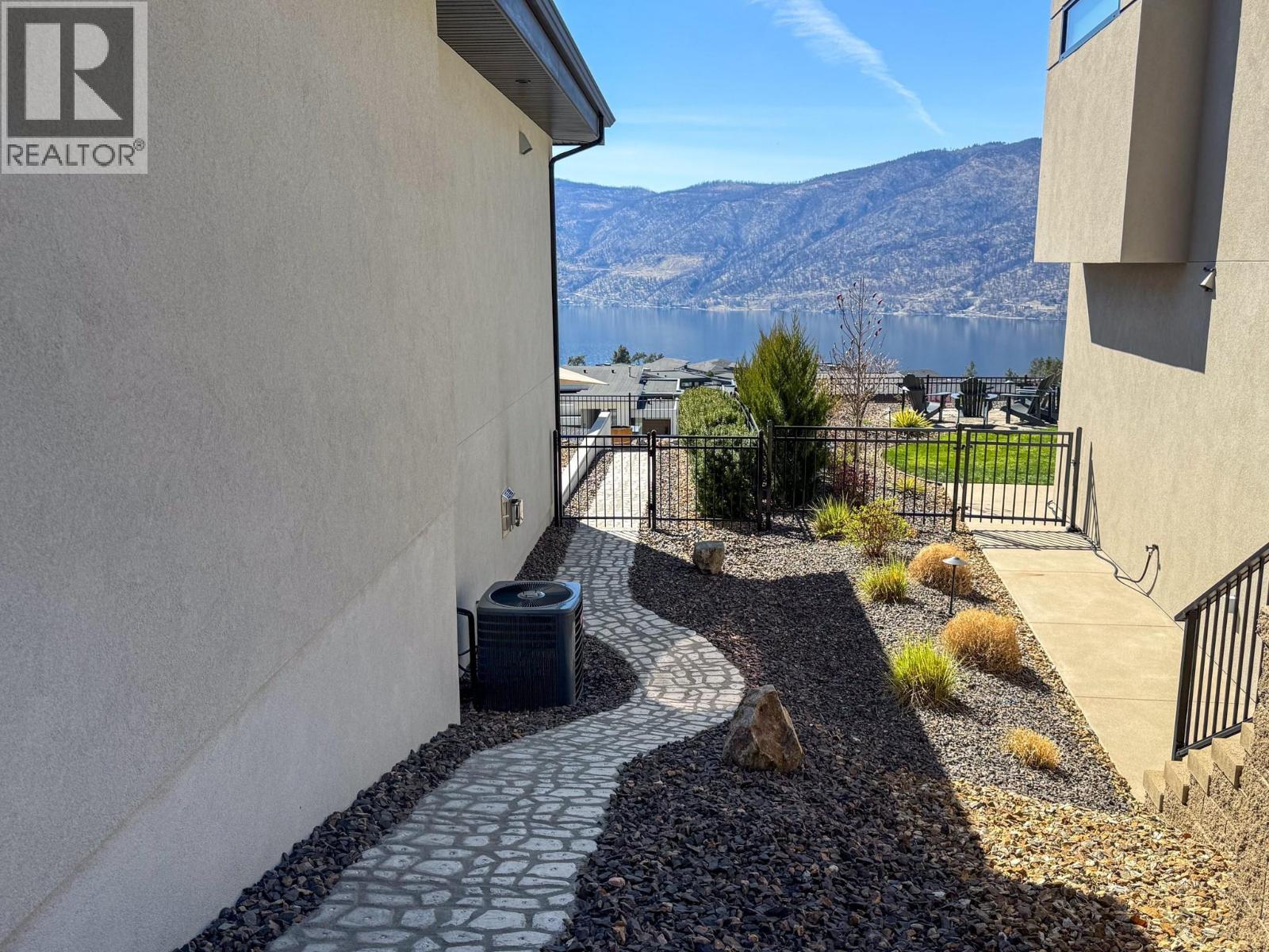 9882 Beacon Hill Drive