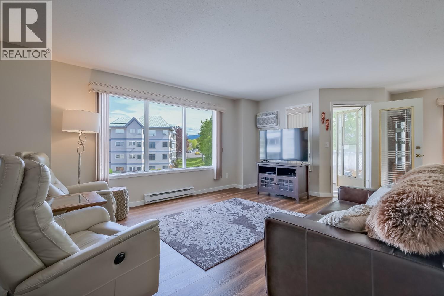 180 Hollywood Road Unit# 212