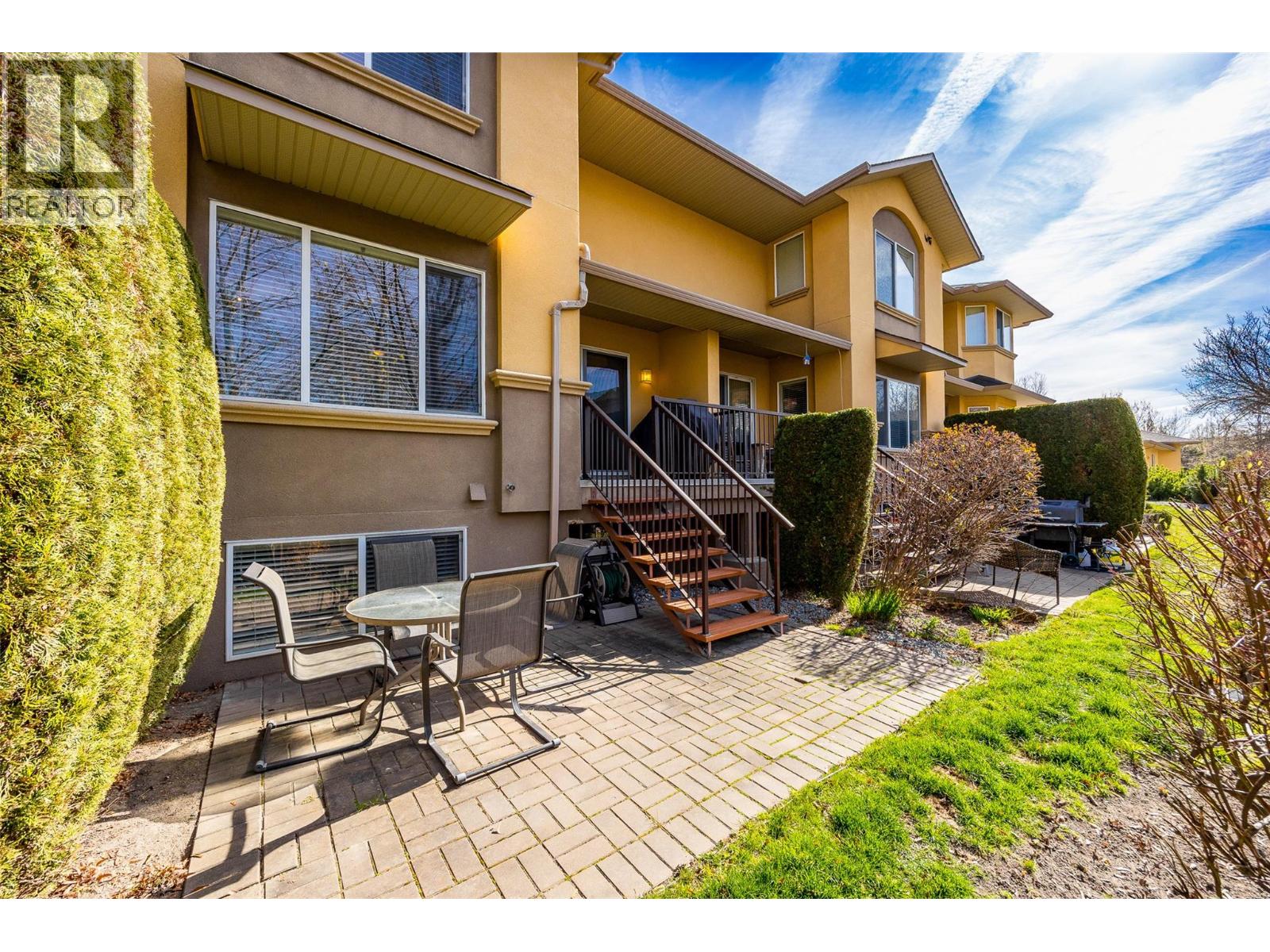 218 Glen Park Drive Unit# 12