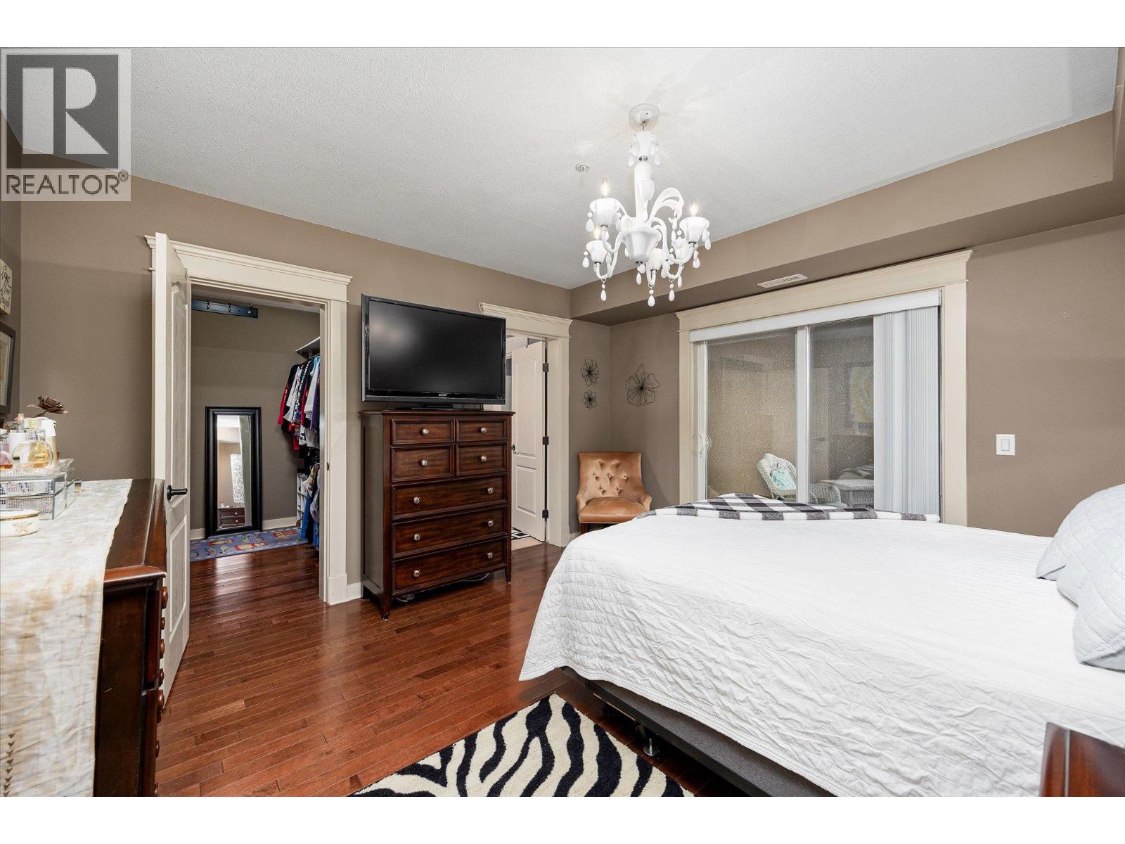 2070 Boucherie Road Unit# 403