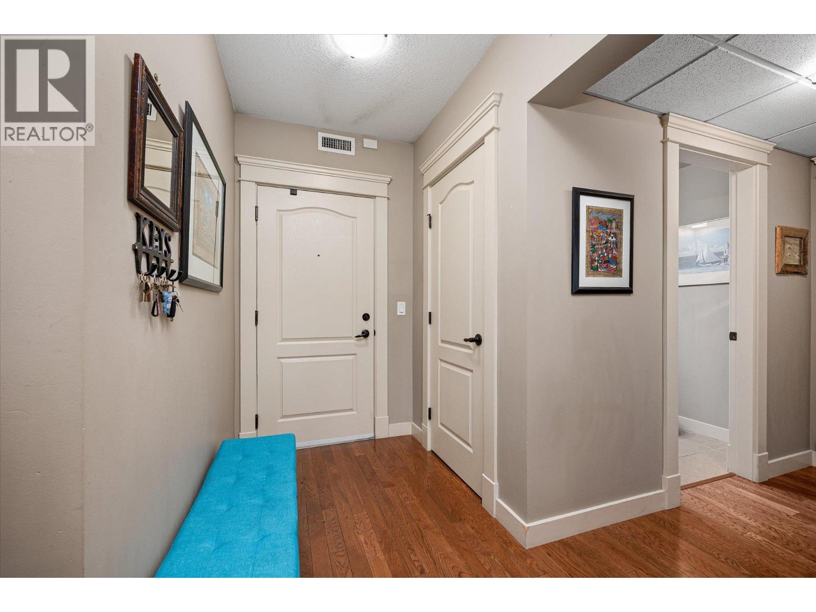 2070 Boucherie Road Unit# 403