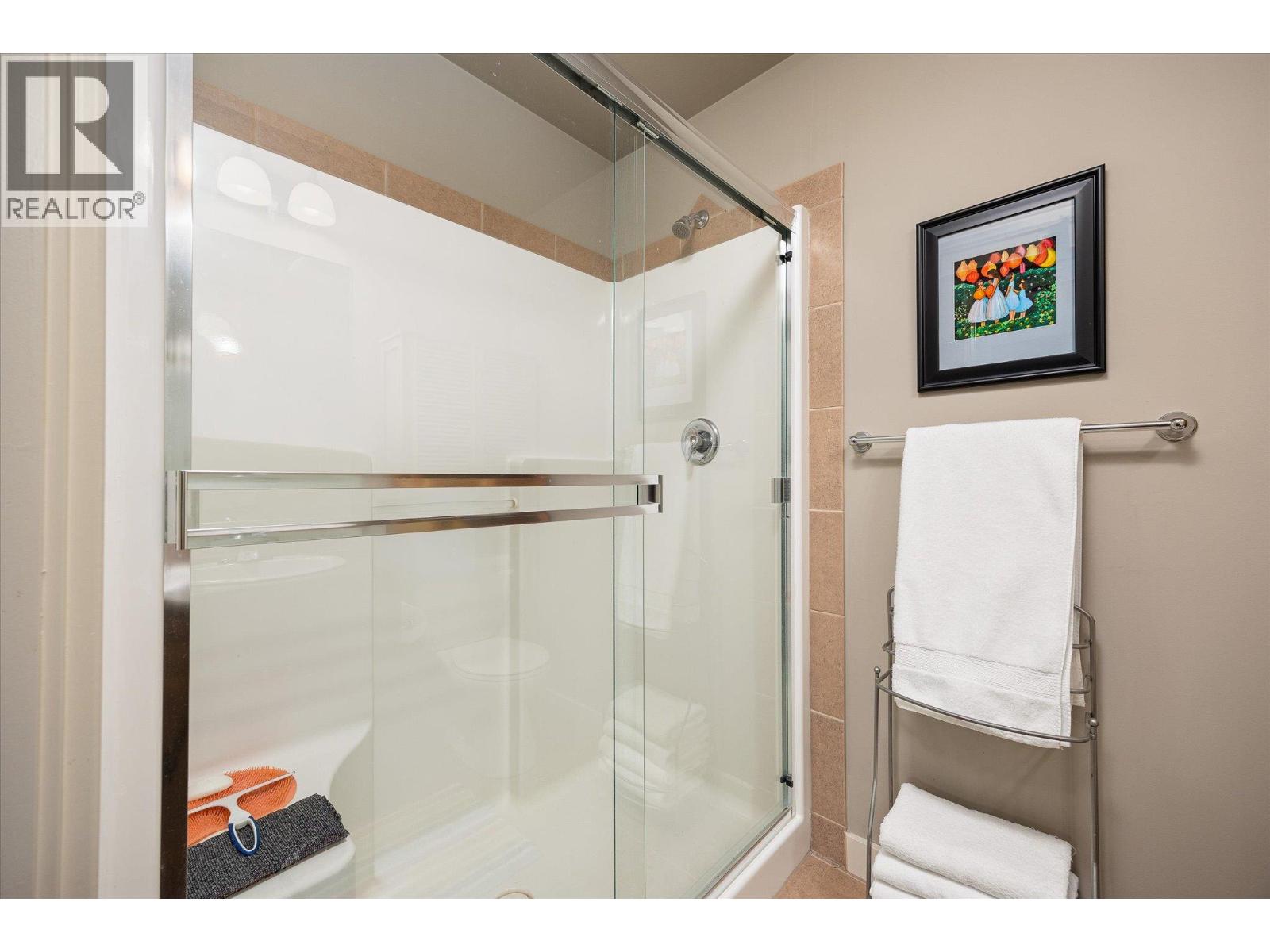 2070 Boucherie Road Unit# 403