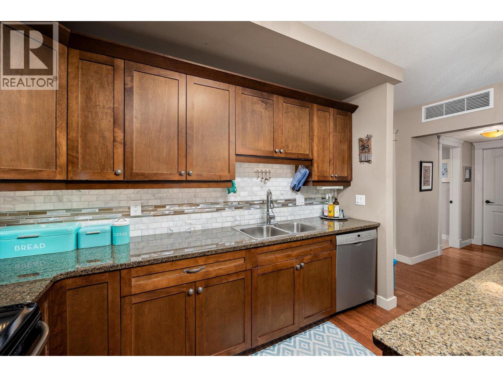 2070 Boucherie Road Unit# 403
