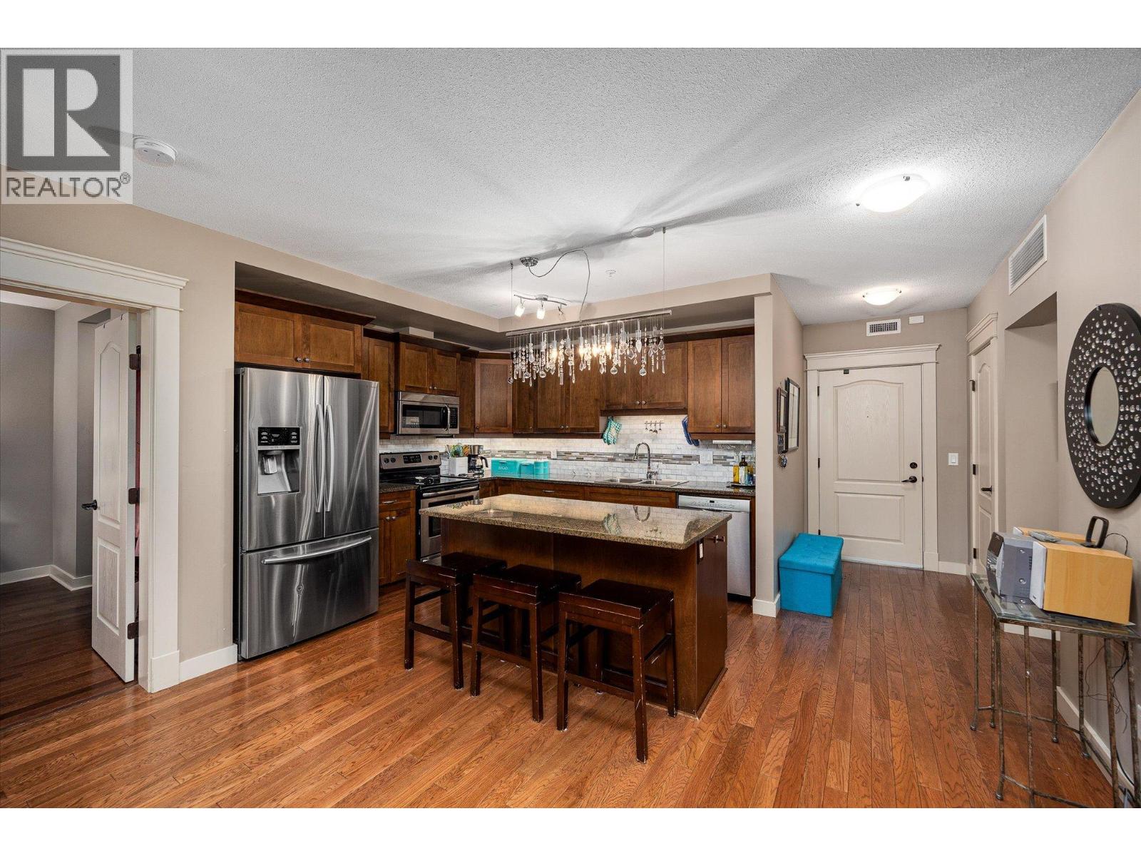 2070 Boucherie Road Unit# 403