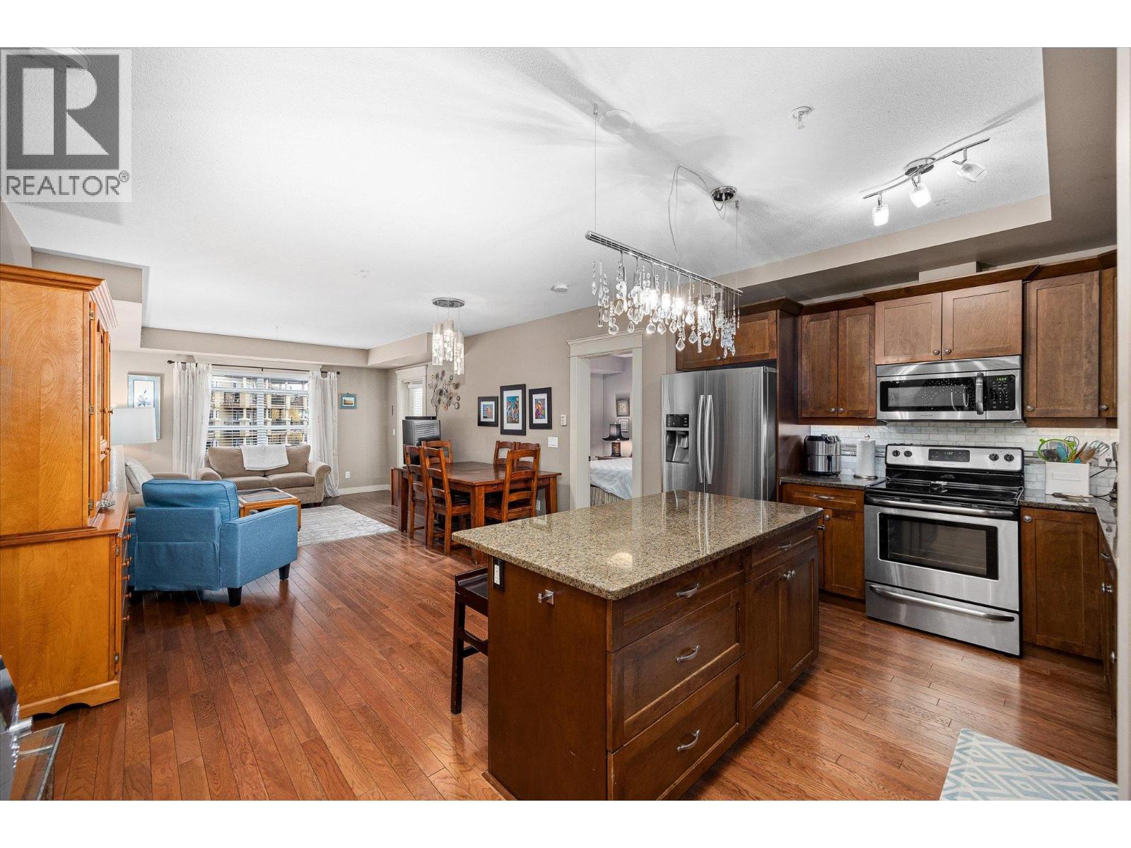 2070 Boucherie Road Unit# 403