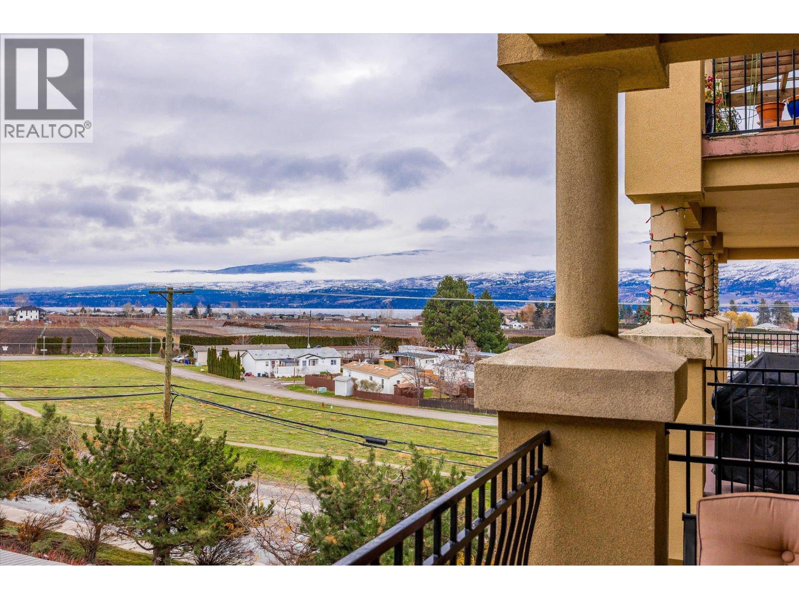 2070 Boucherie Road Unit# 403