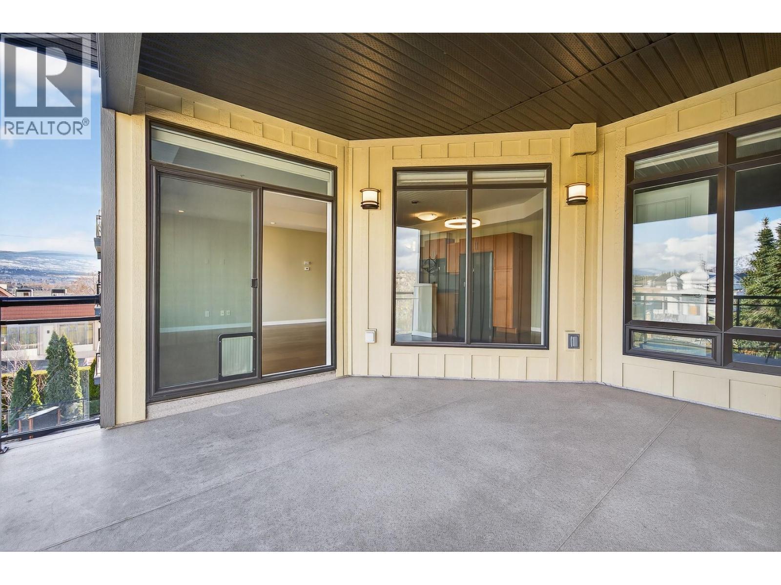 1933 Ambrosi Road Unit# 306