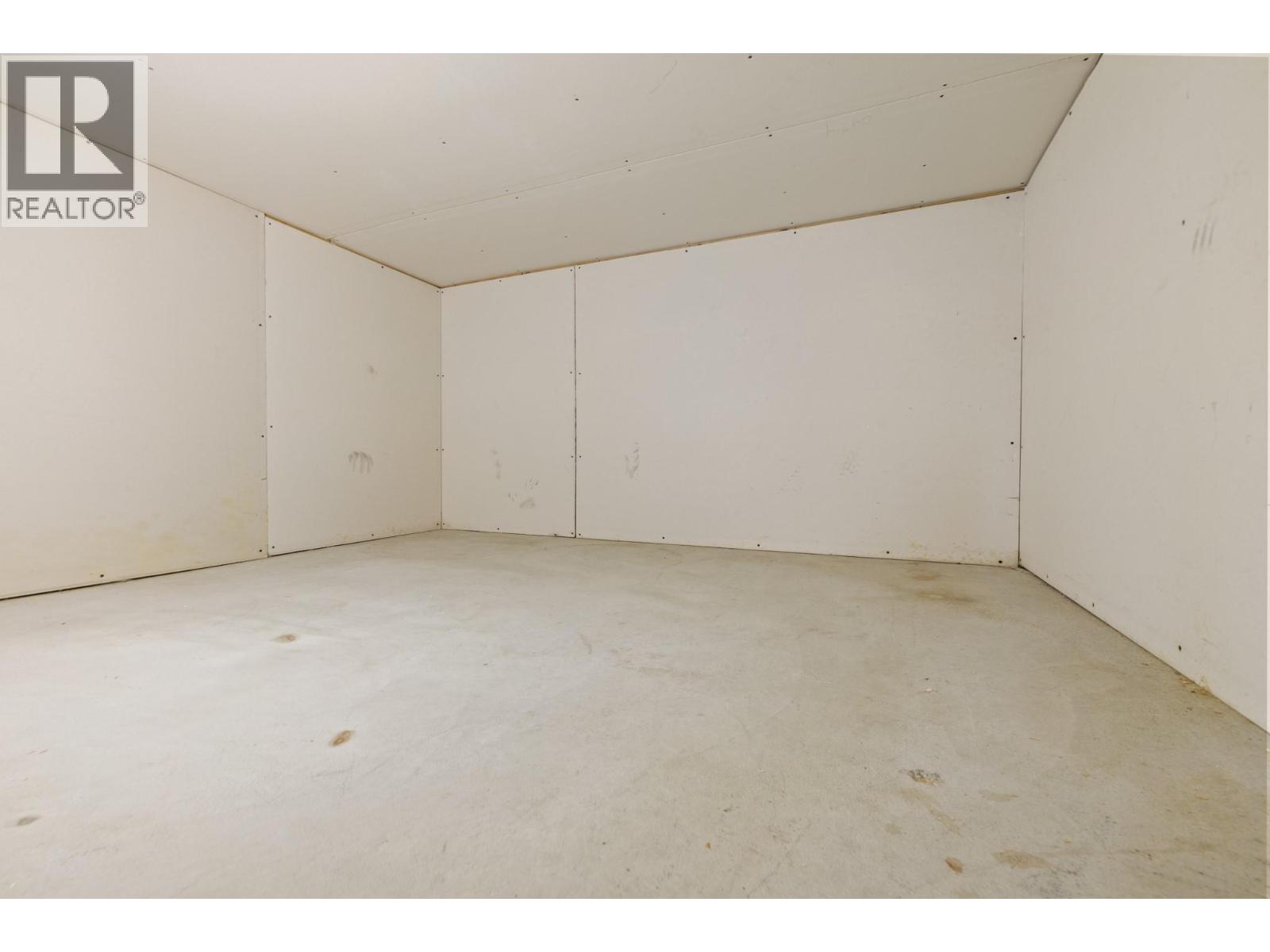 1638 Lindsay Drive
