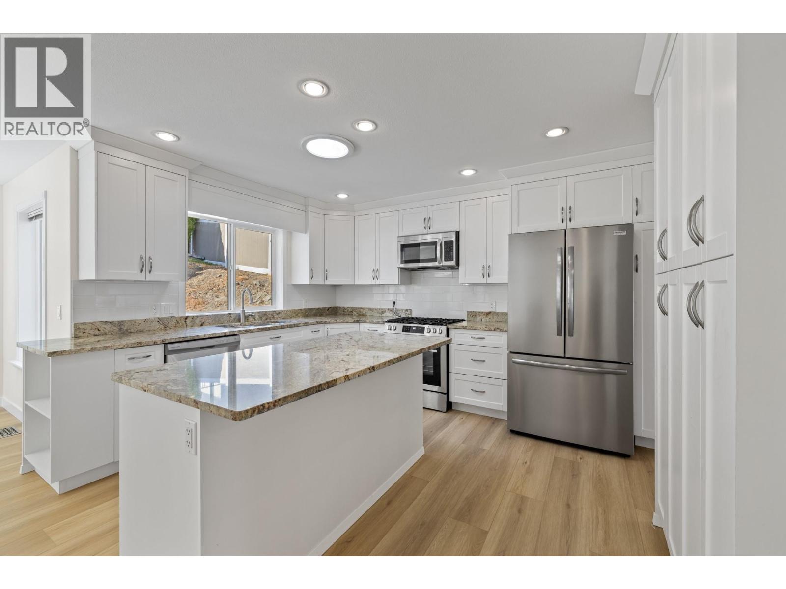1638 Lindsay Drive