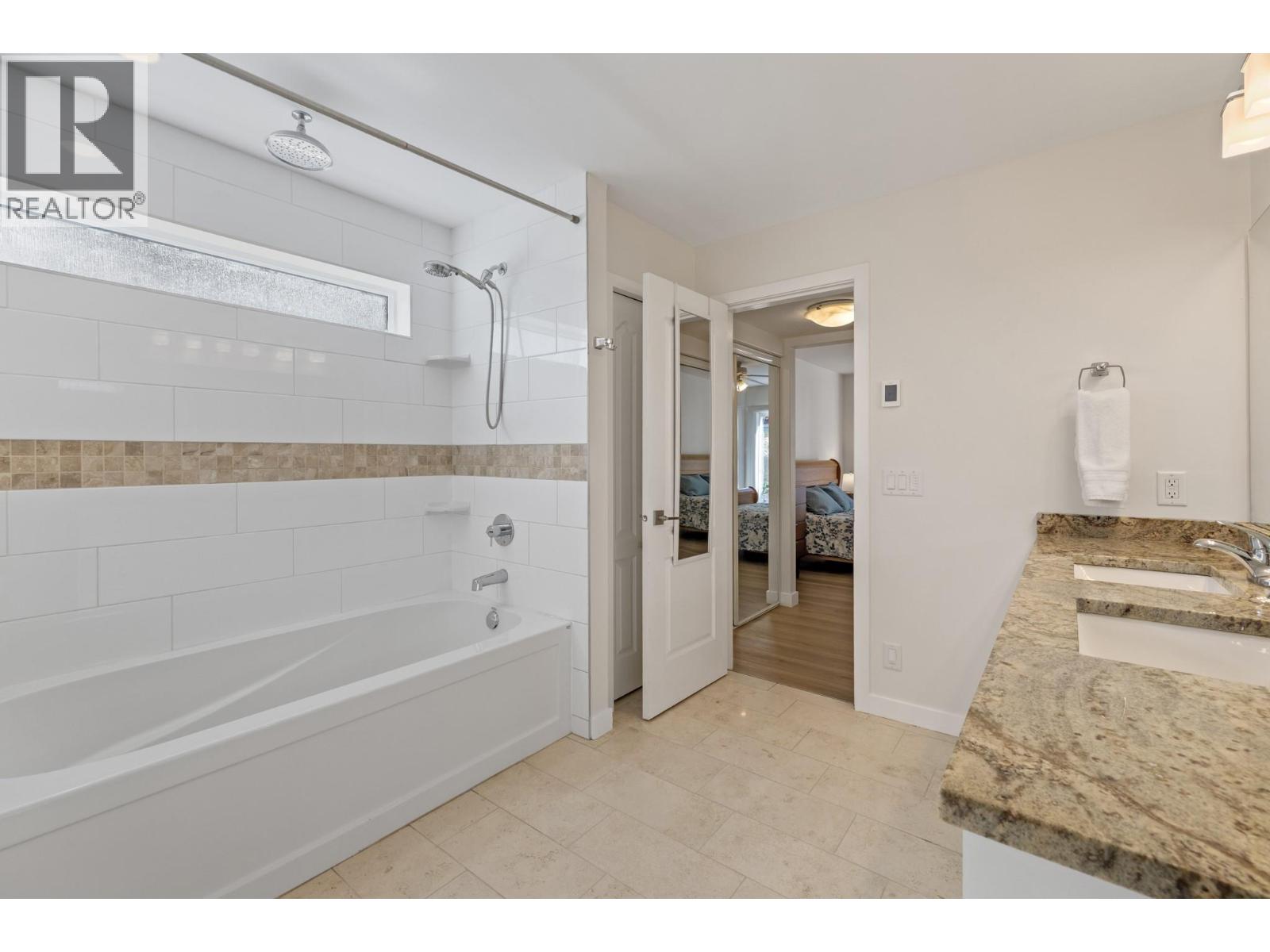 1638 Lindsay Drive