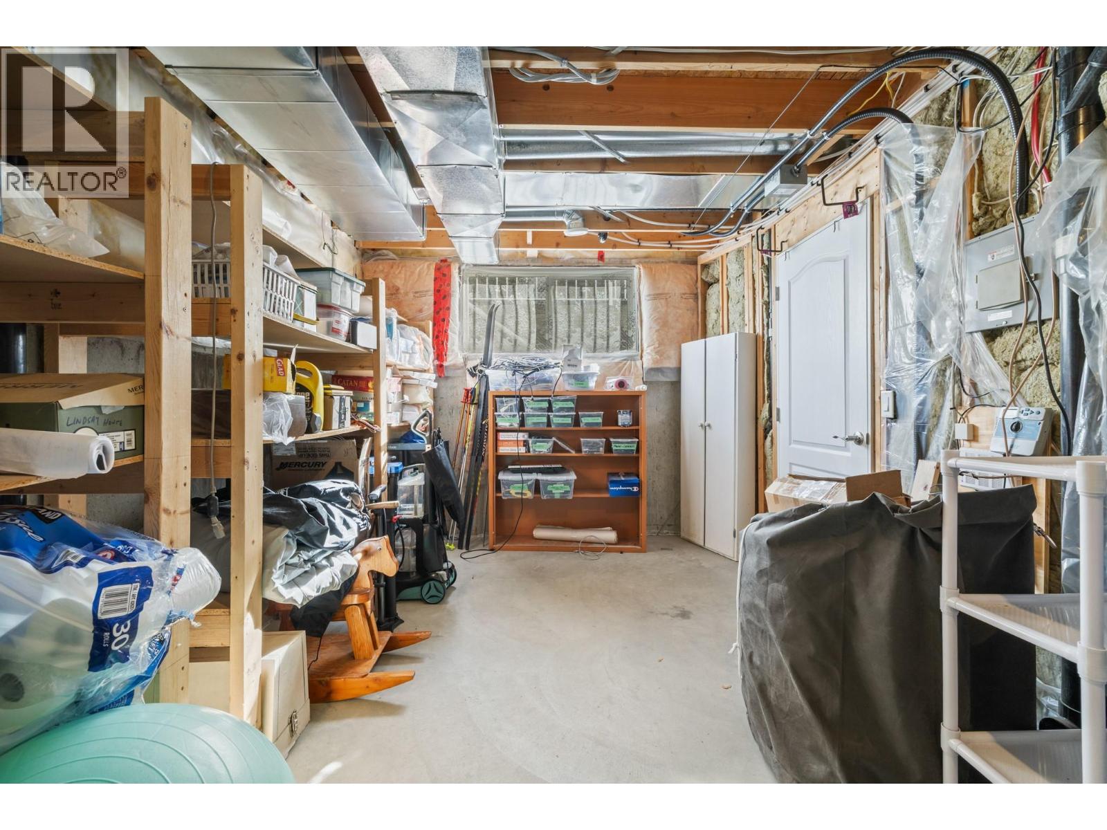 1638 Lindsay Drive