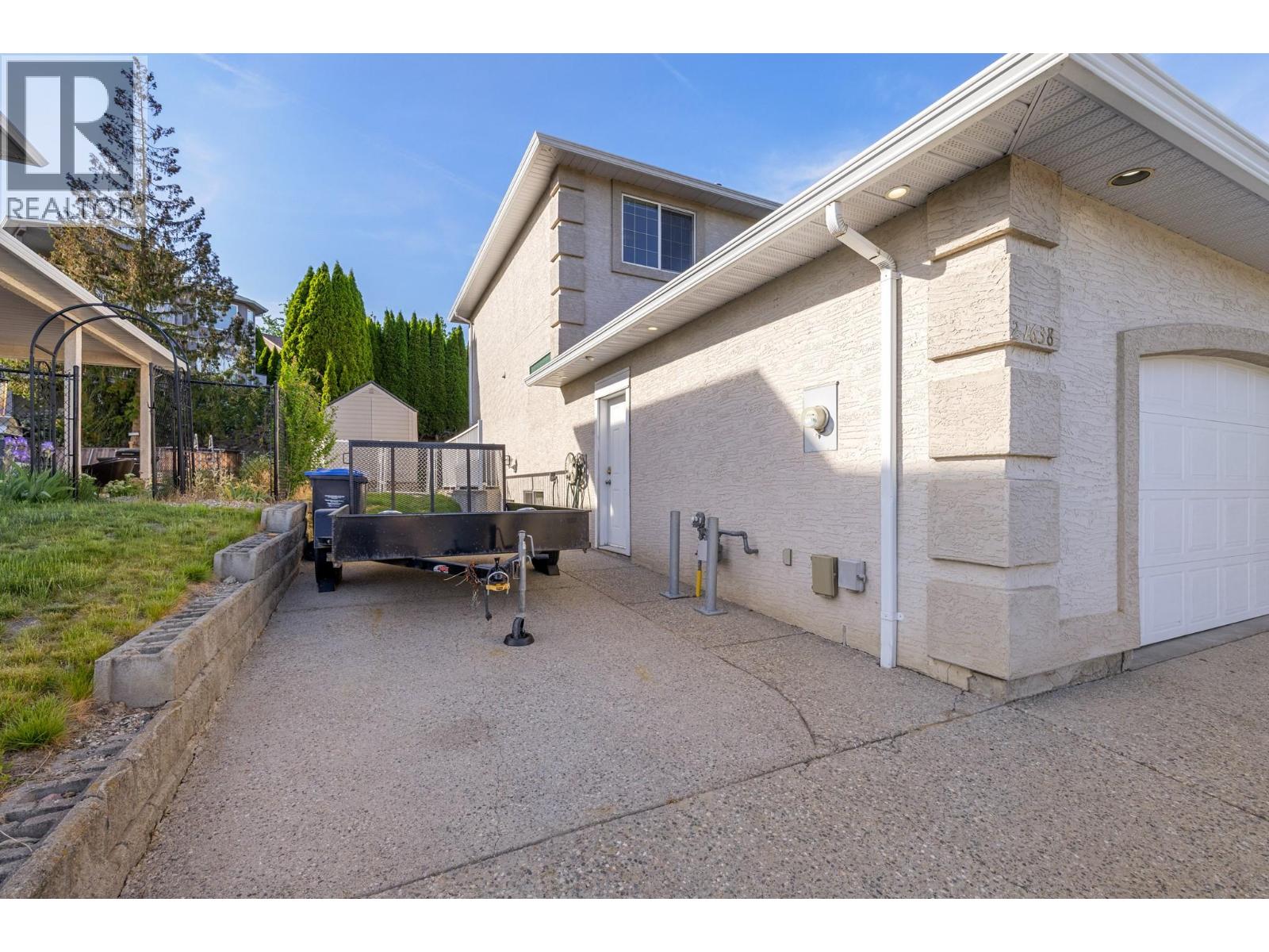 1638 Lindsay Drive