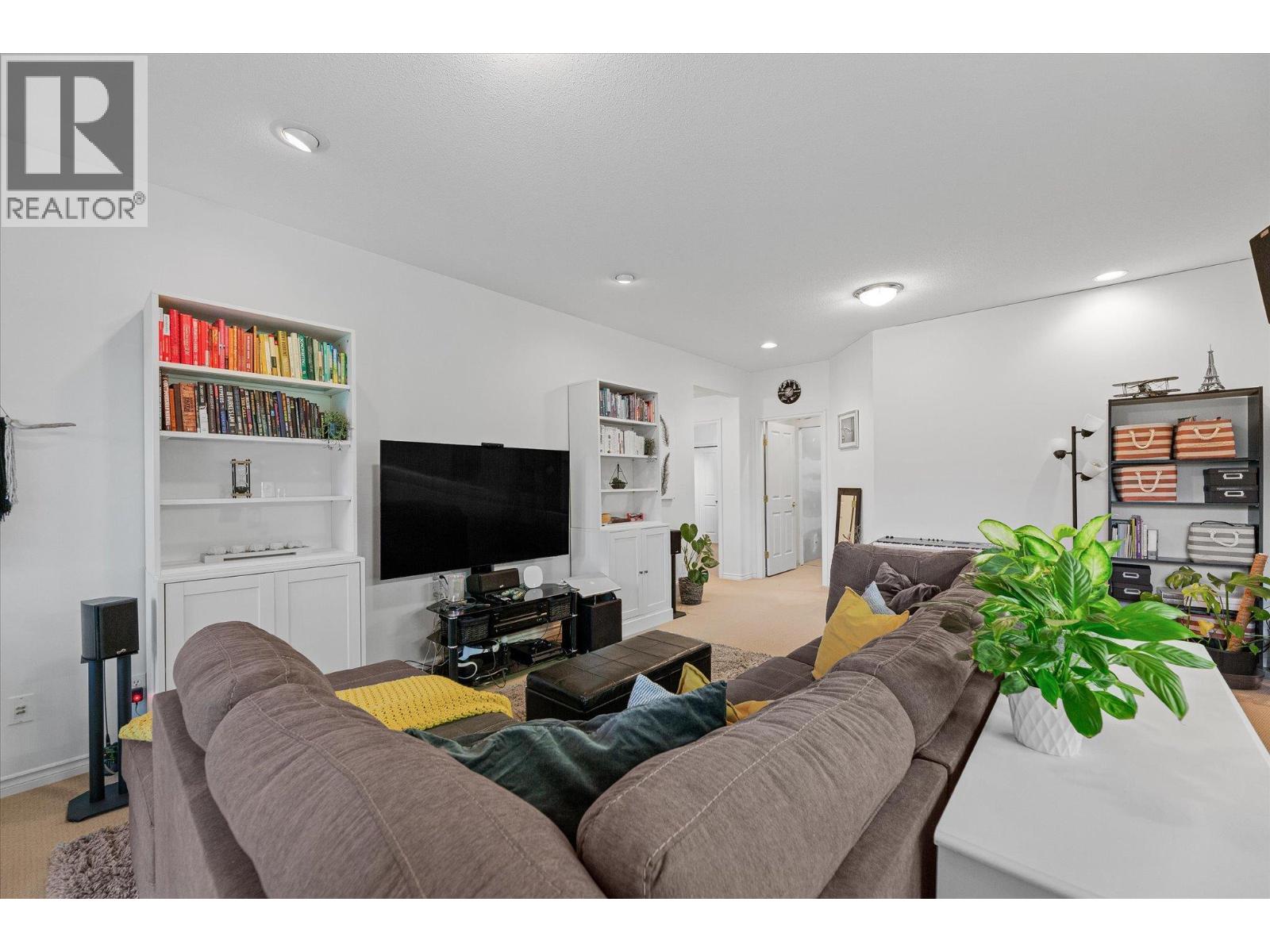 4187 Gallaghers Crescent