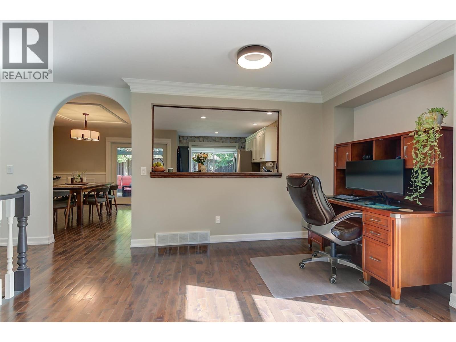 2511 Quail Lane