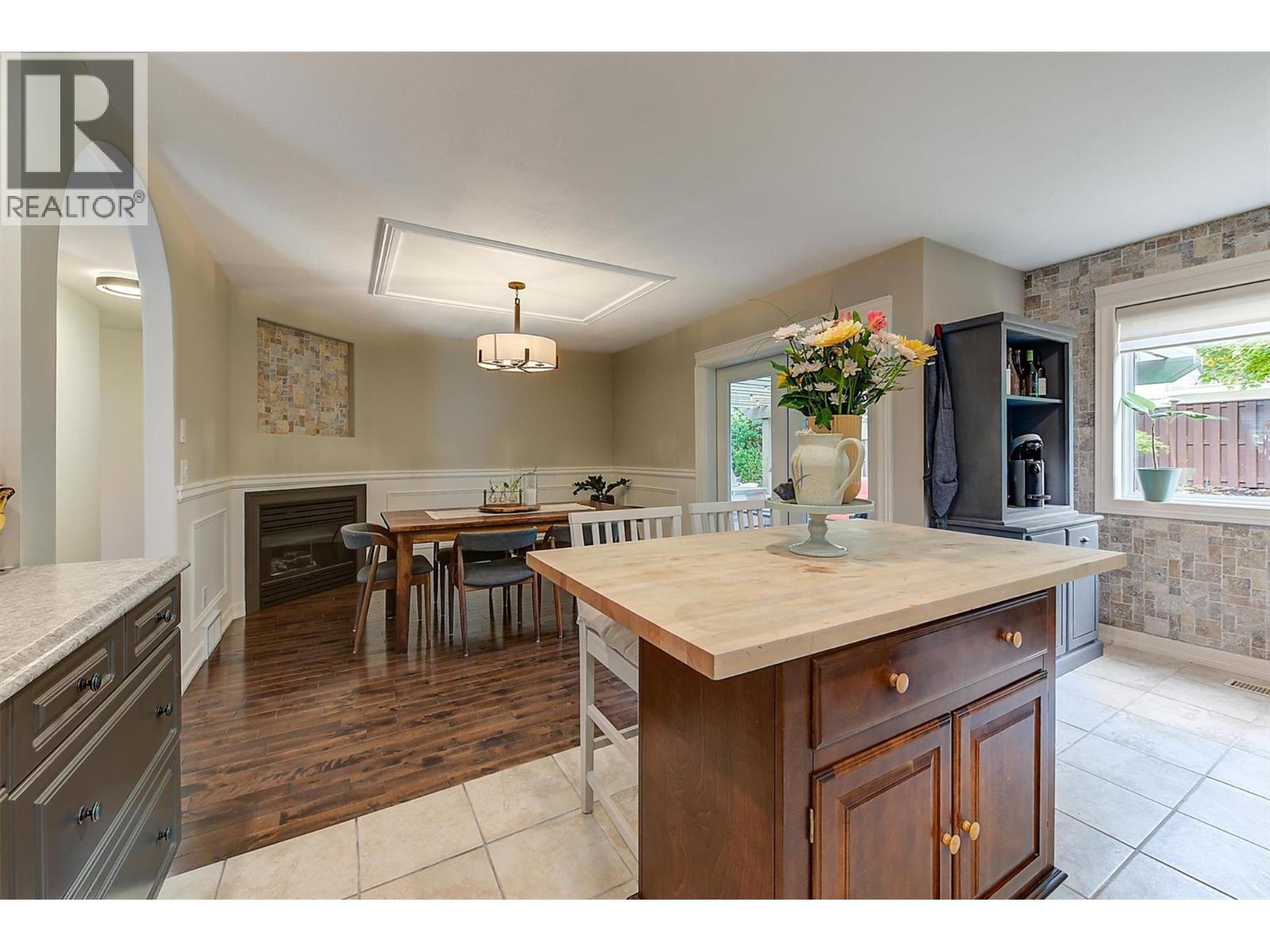 2511 Quail Lane