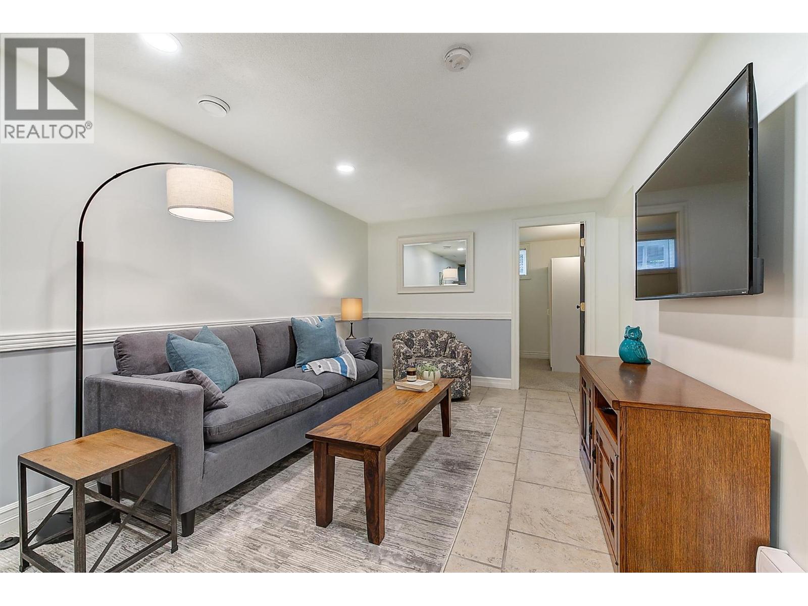 2511 Quail Lane