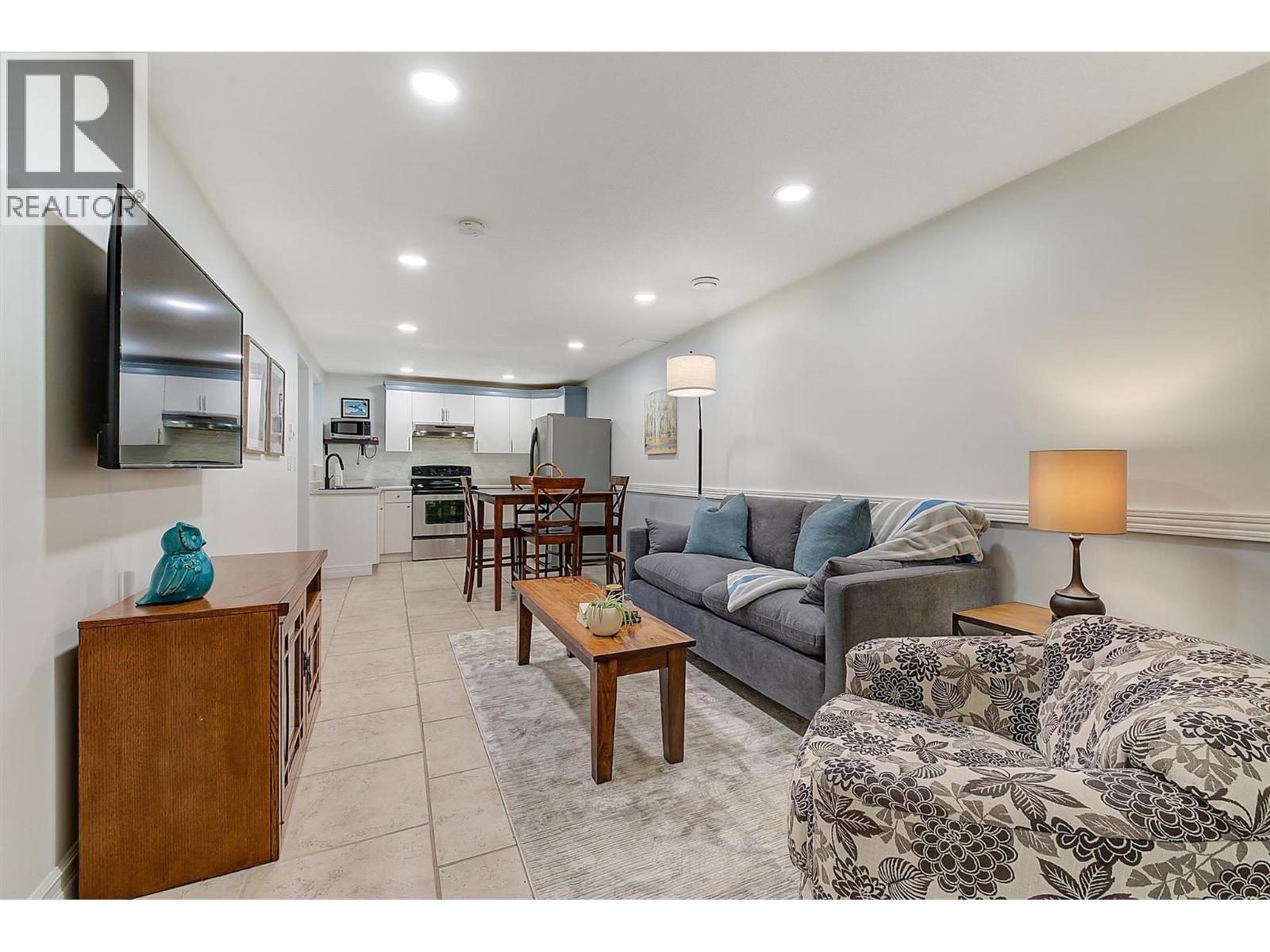 2511 Quail Lane