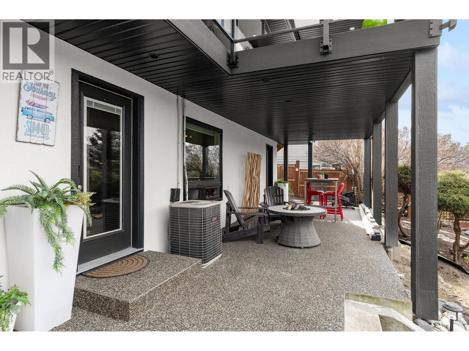 2426 Collingwood Road