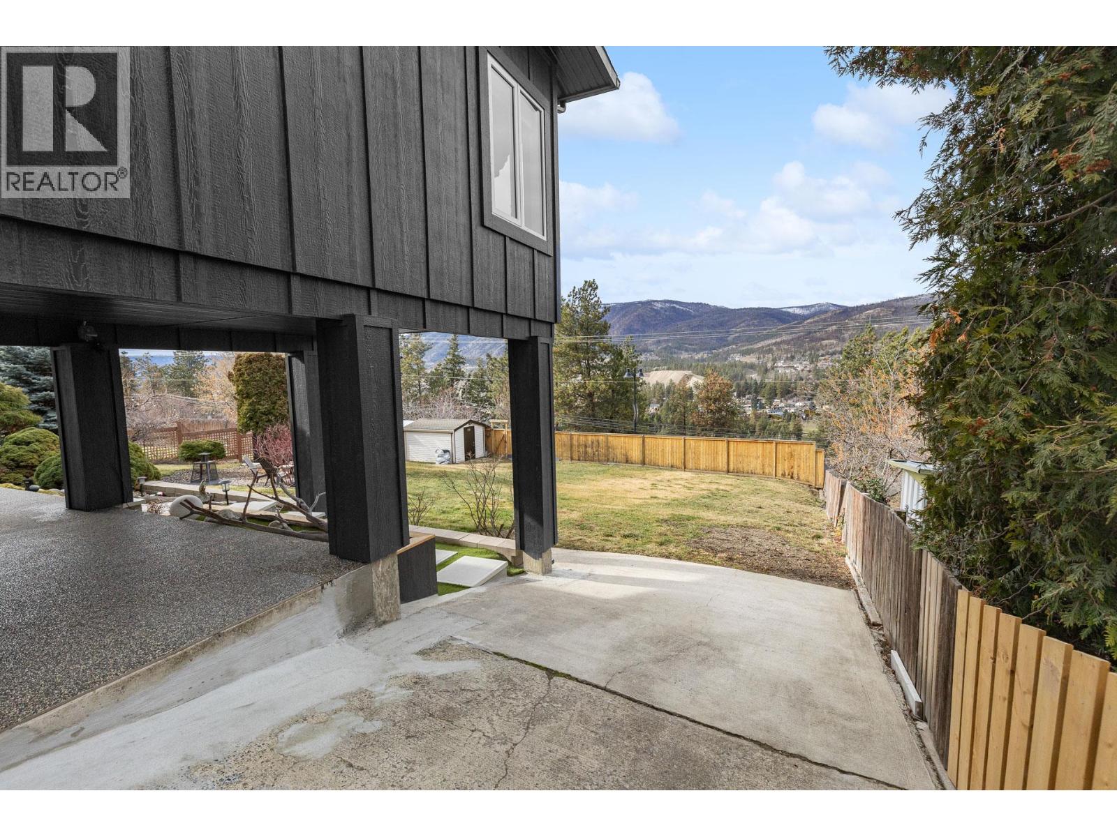 2426 Collingwood Road