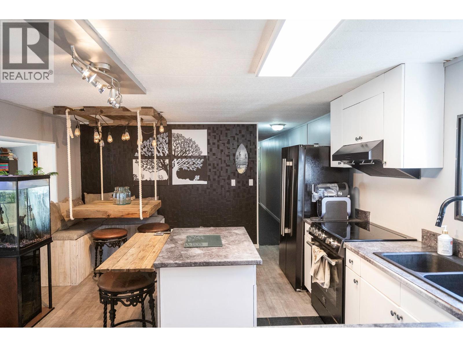 720 Commonwealth Road Unit# 8