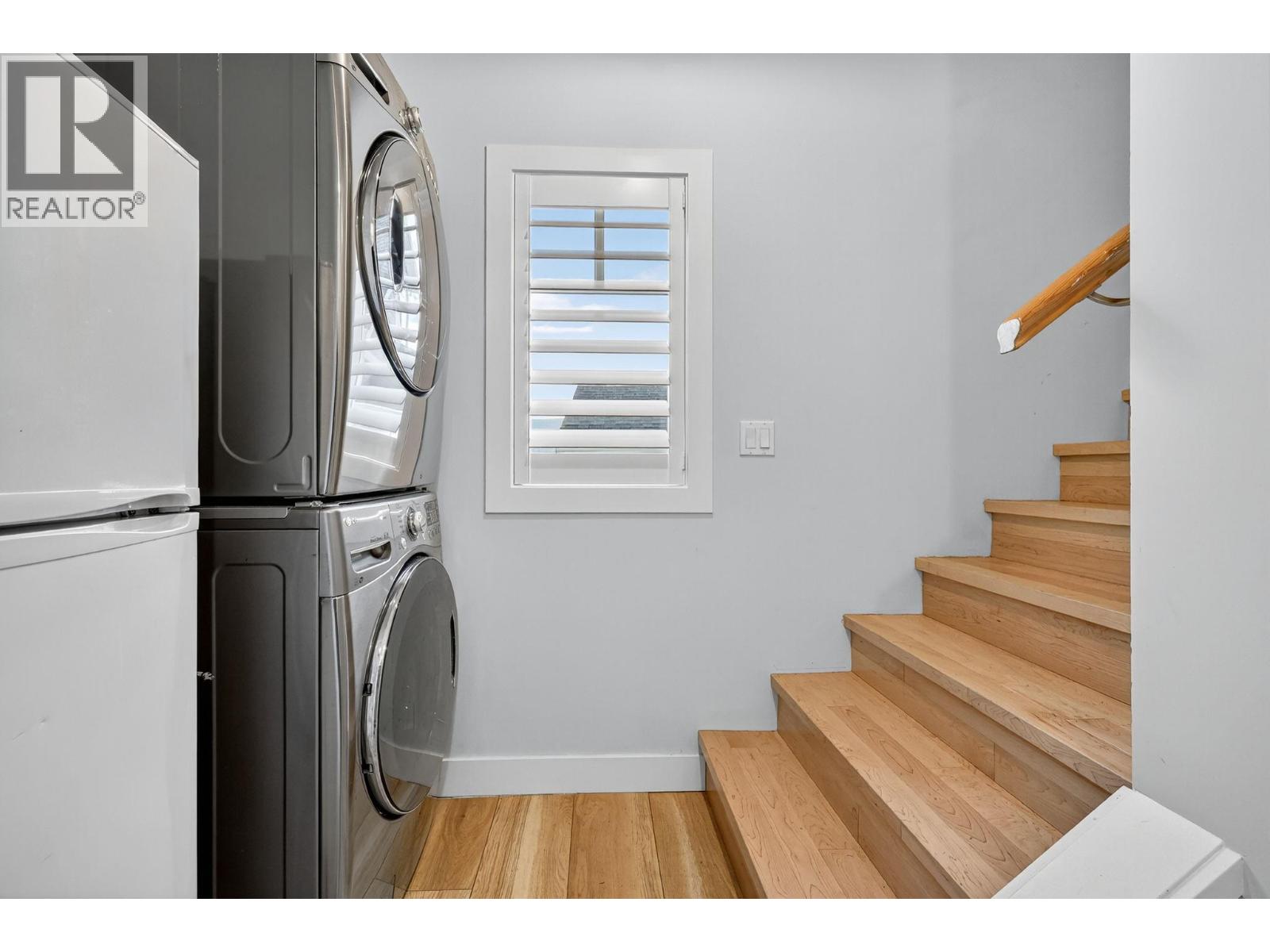 6732 La Palma Loop Unit# 213