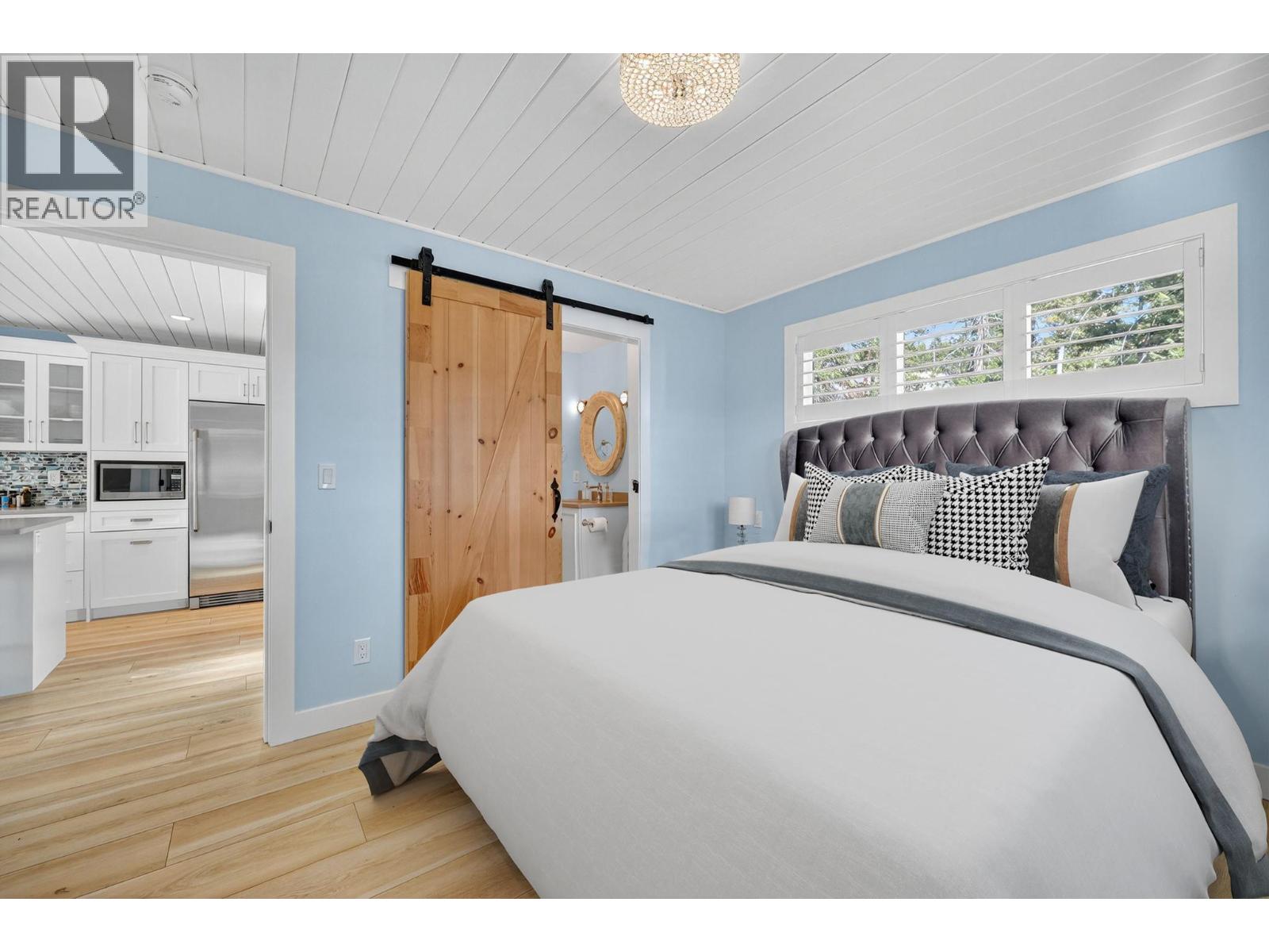 6732 La Palma Loop Unit# 213