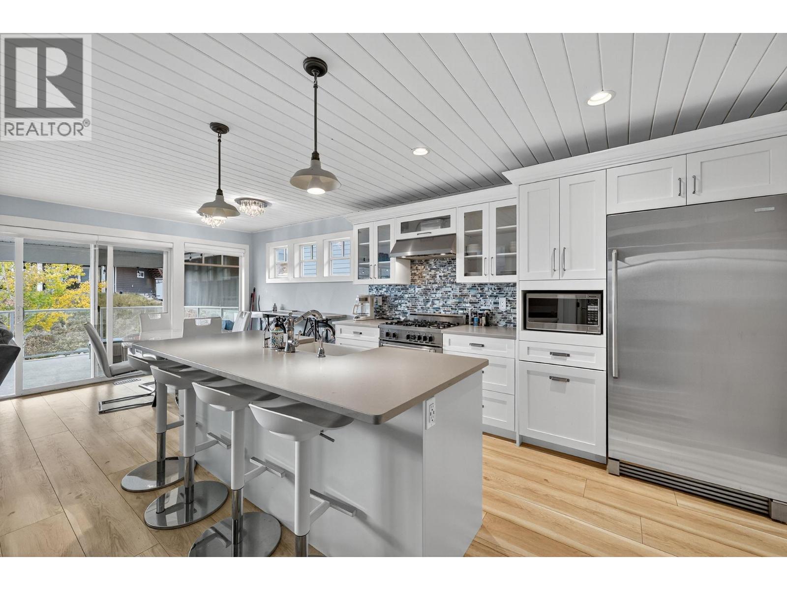 6732 La Palma Loop Unit# 213