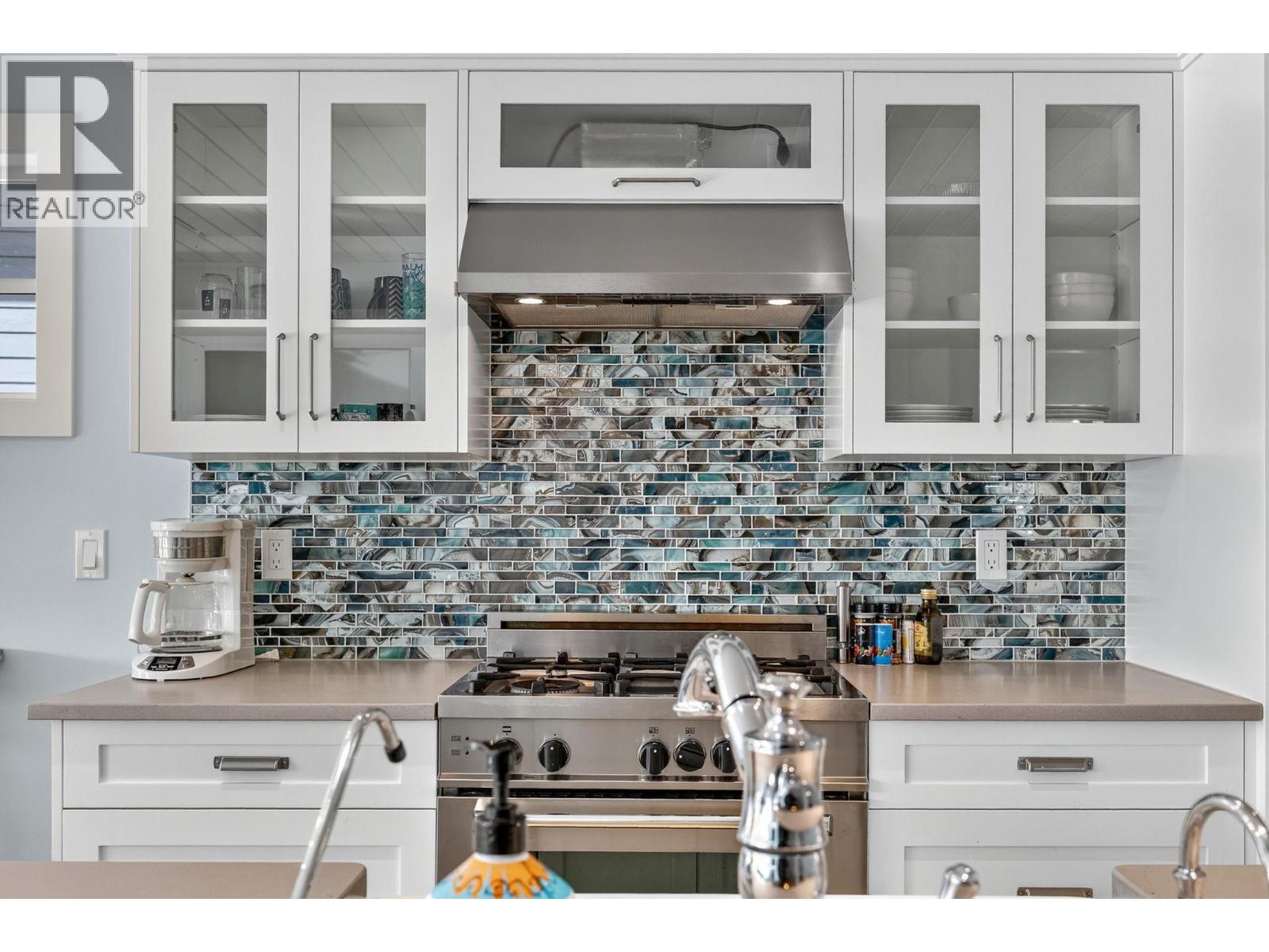 6732 La Palma Loop Unit# 213
