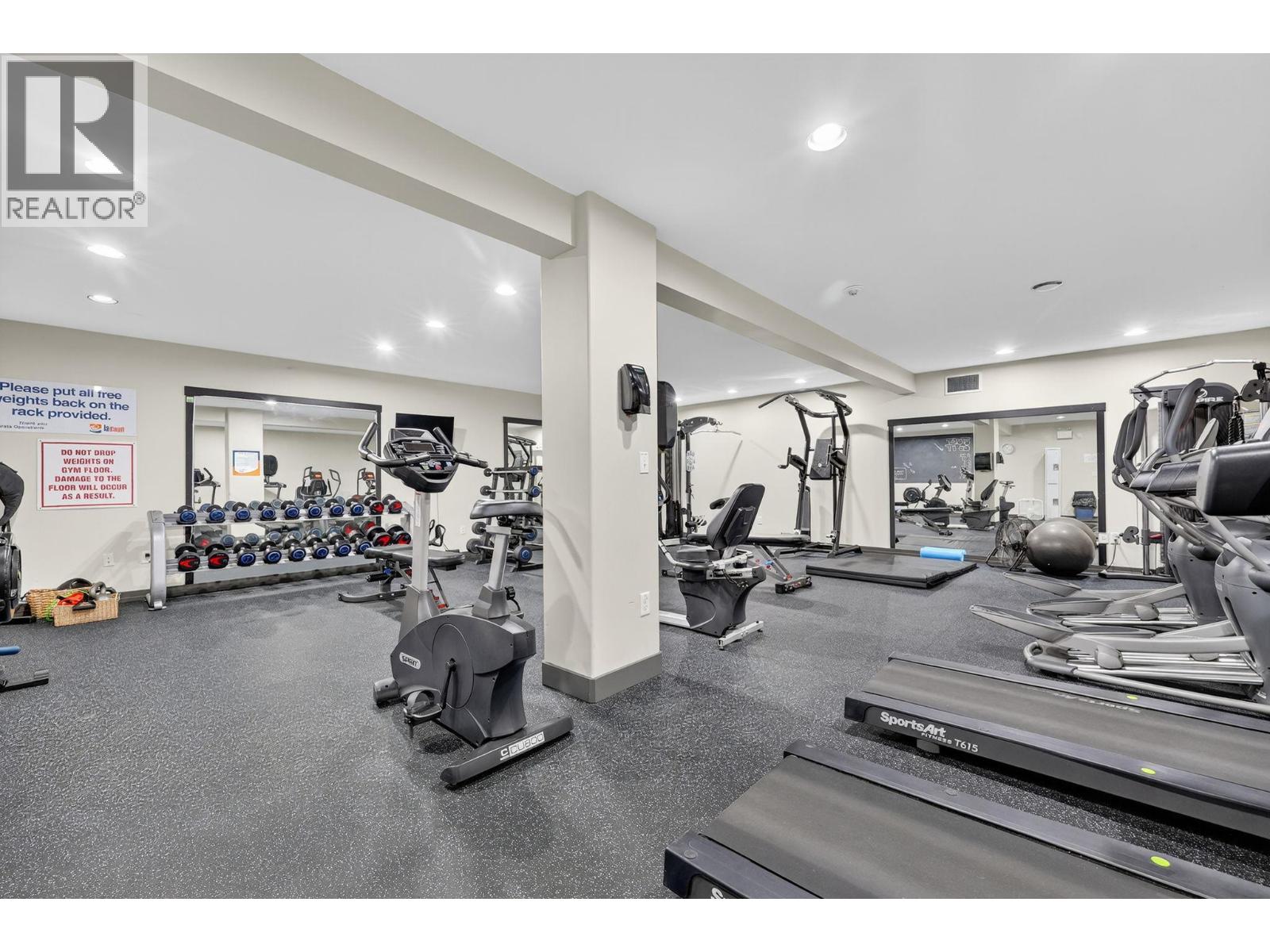 6732 La Palma Loop Unit# 213