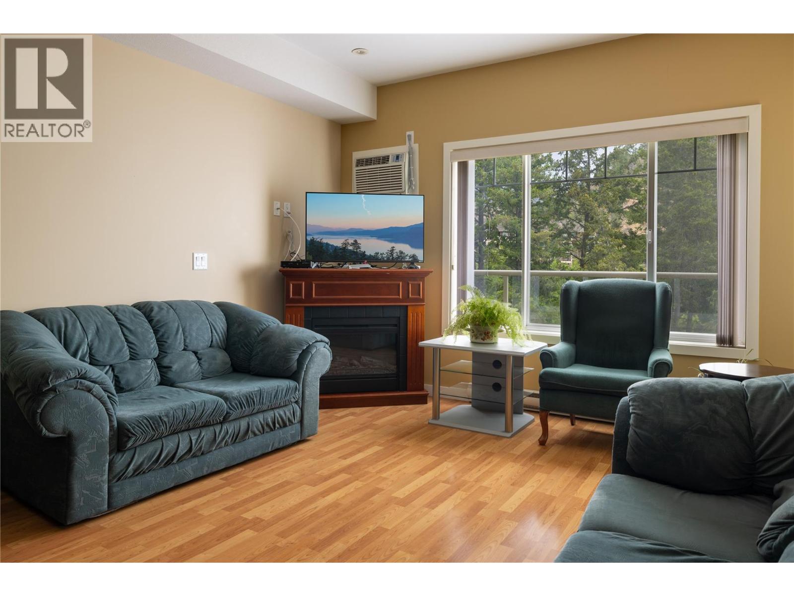 2120 Shannon Ridge Drive Unit# 108