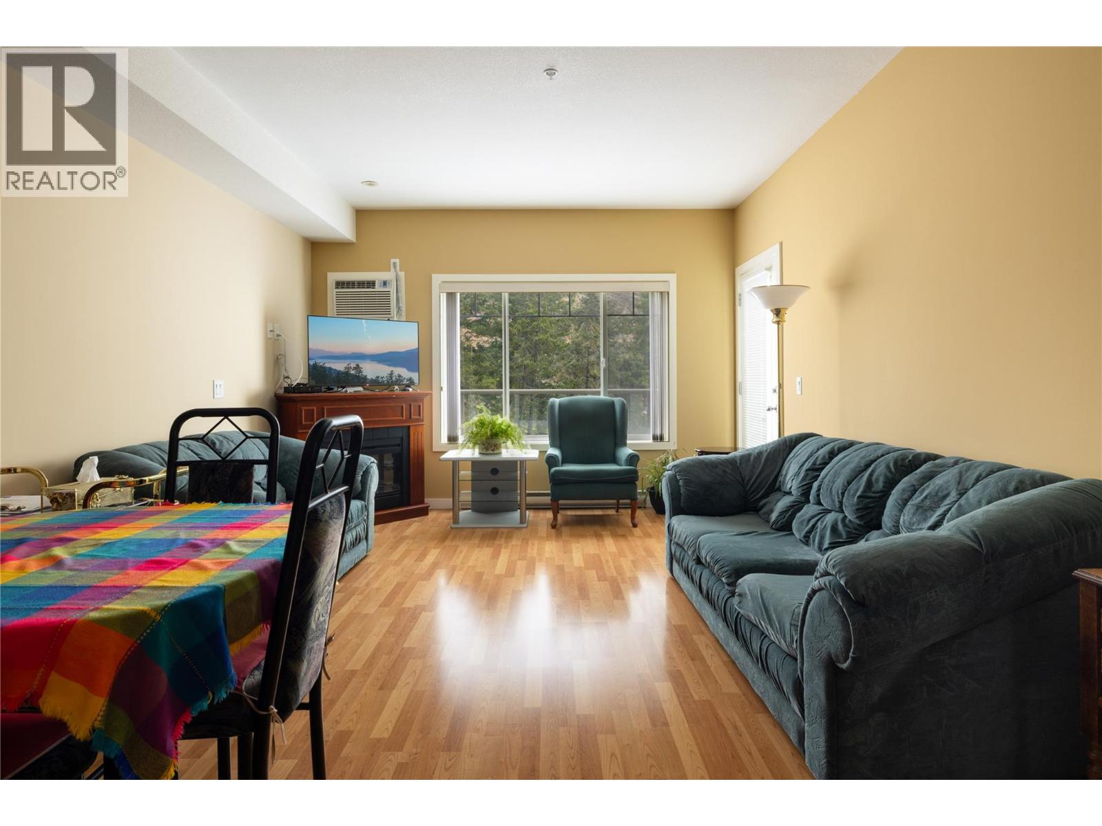 2120 Shannon Ridge Drive Unit# 108