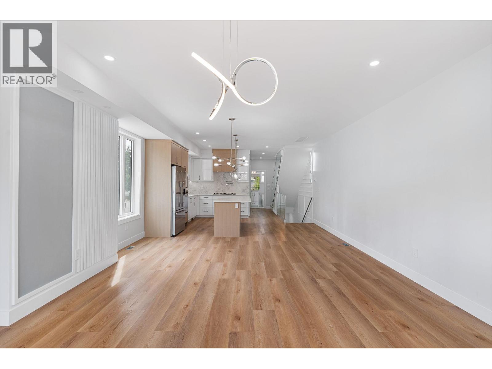 4567 Gordon Drive