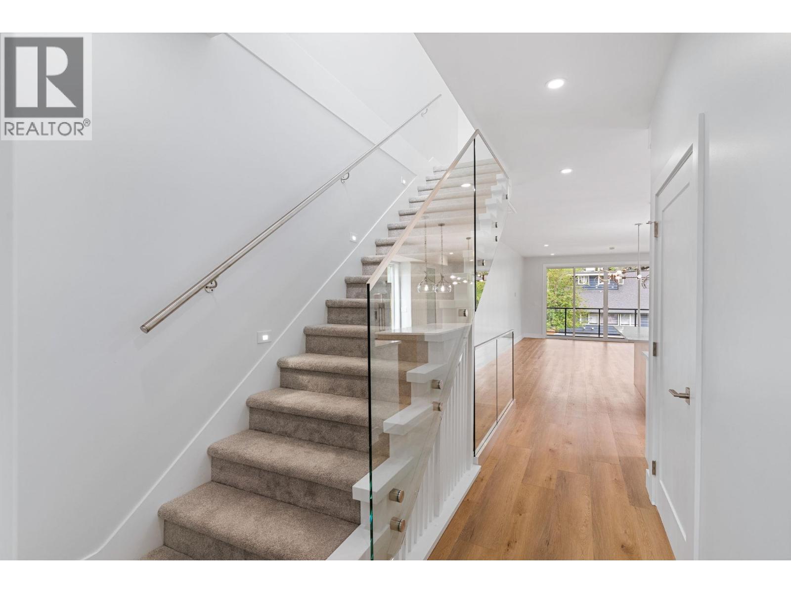 4567 Gordon Drive