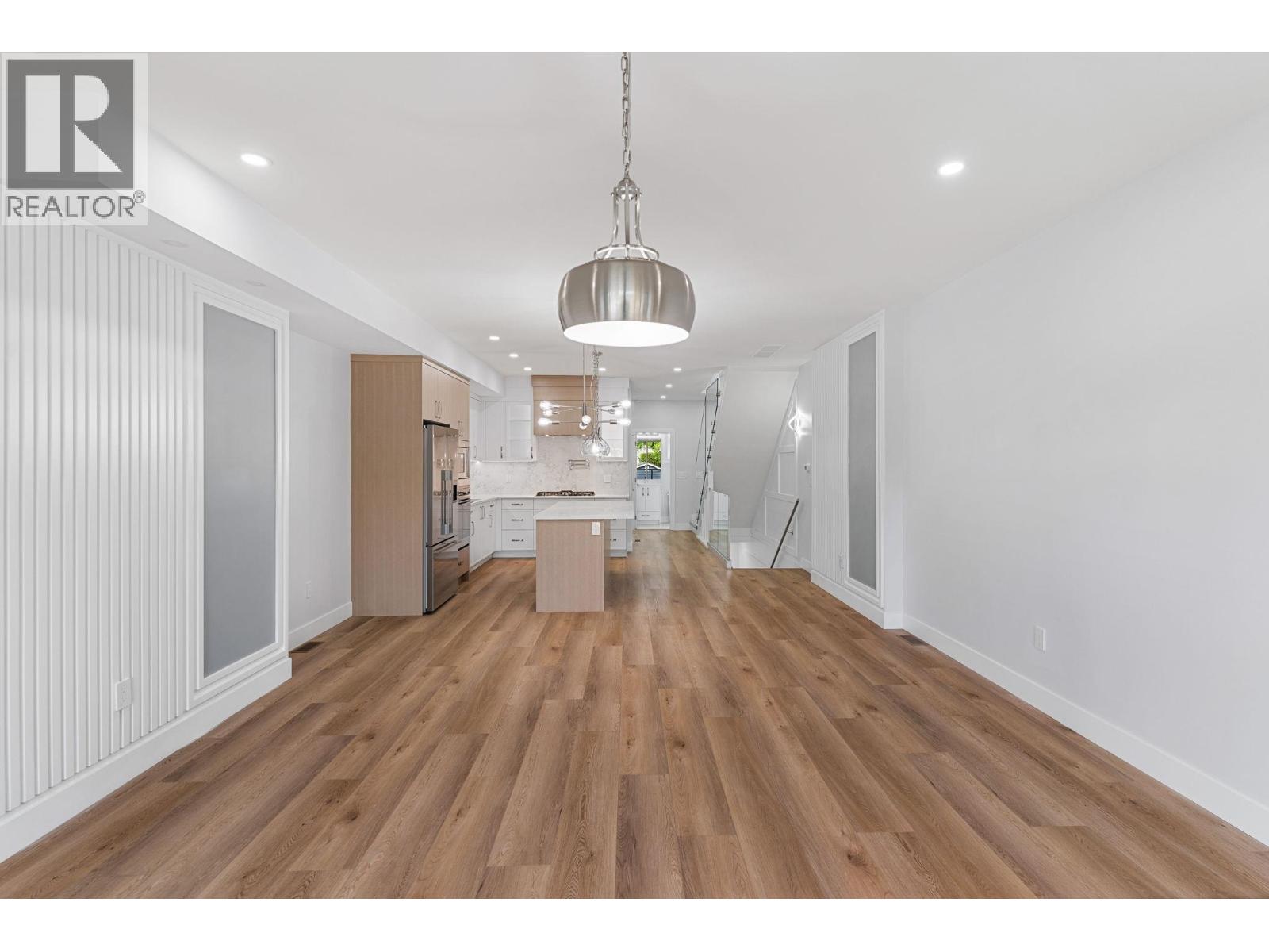 4565 Gordon Drive