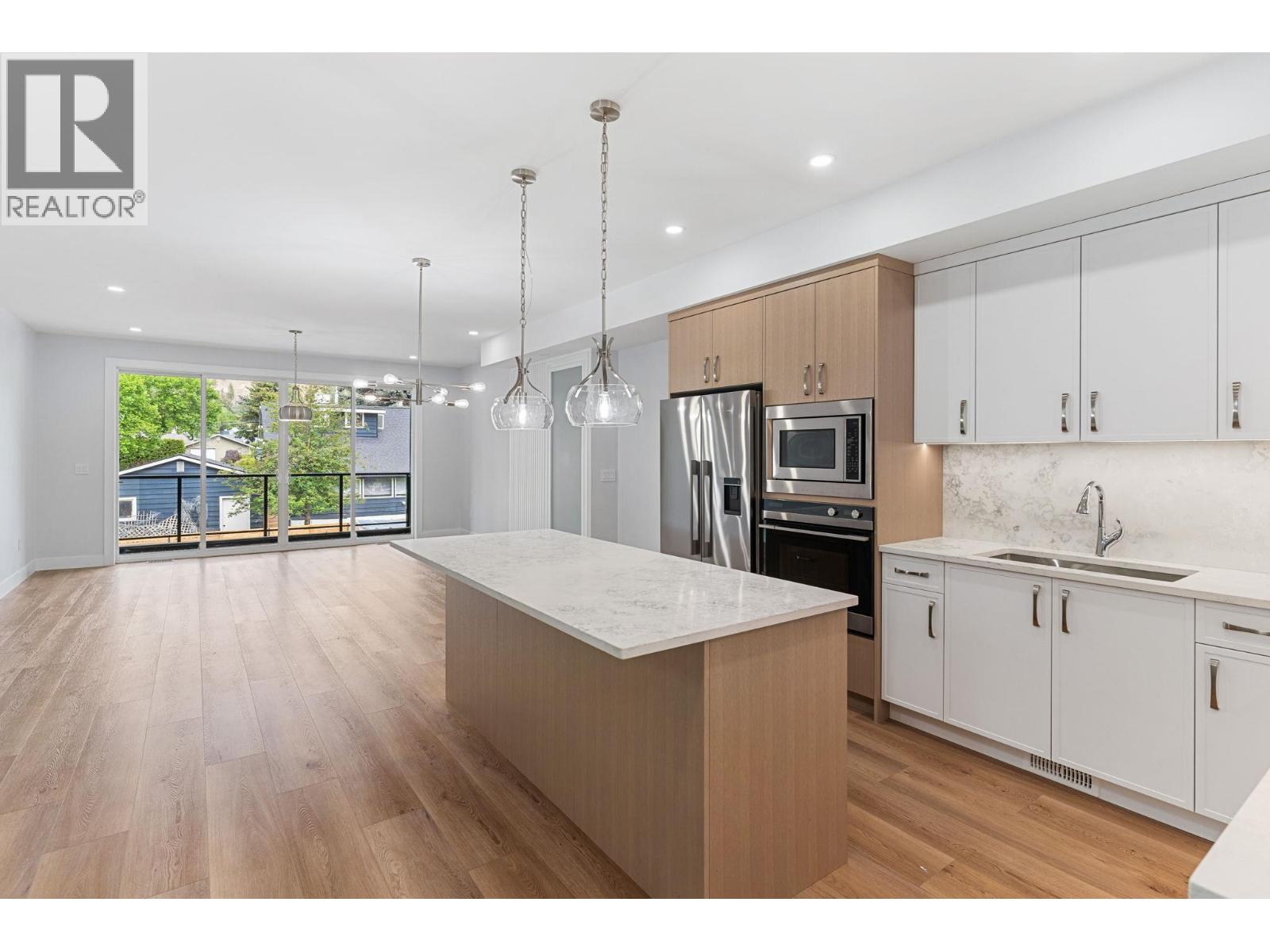 4565 Gordon Drive