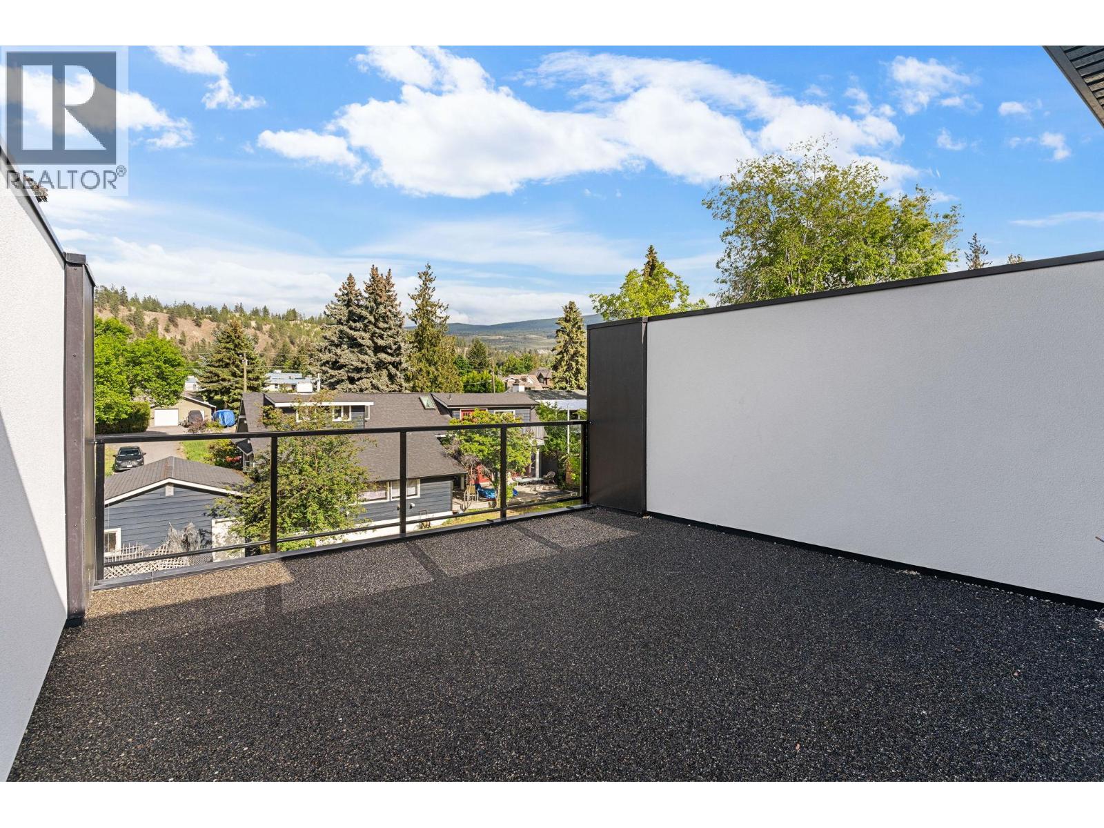 4565 Gordon Drive