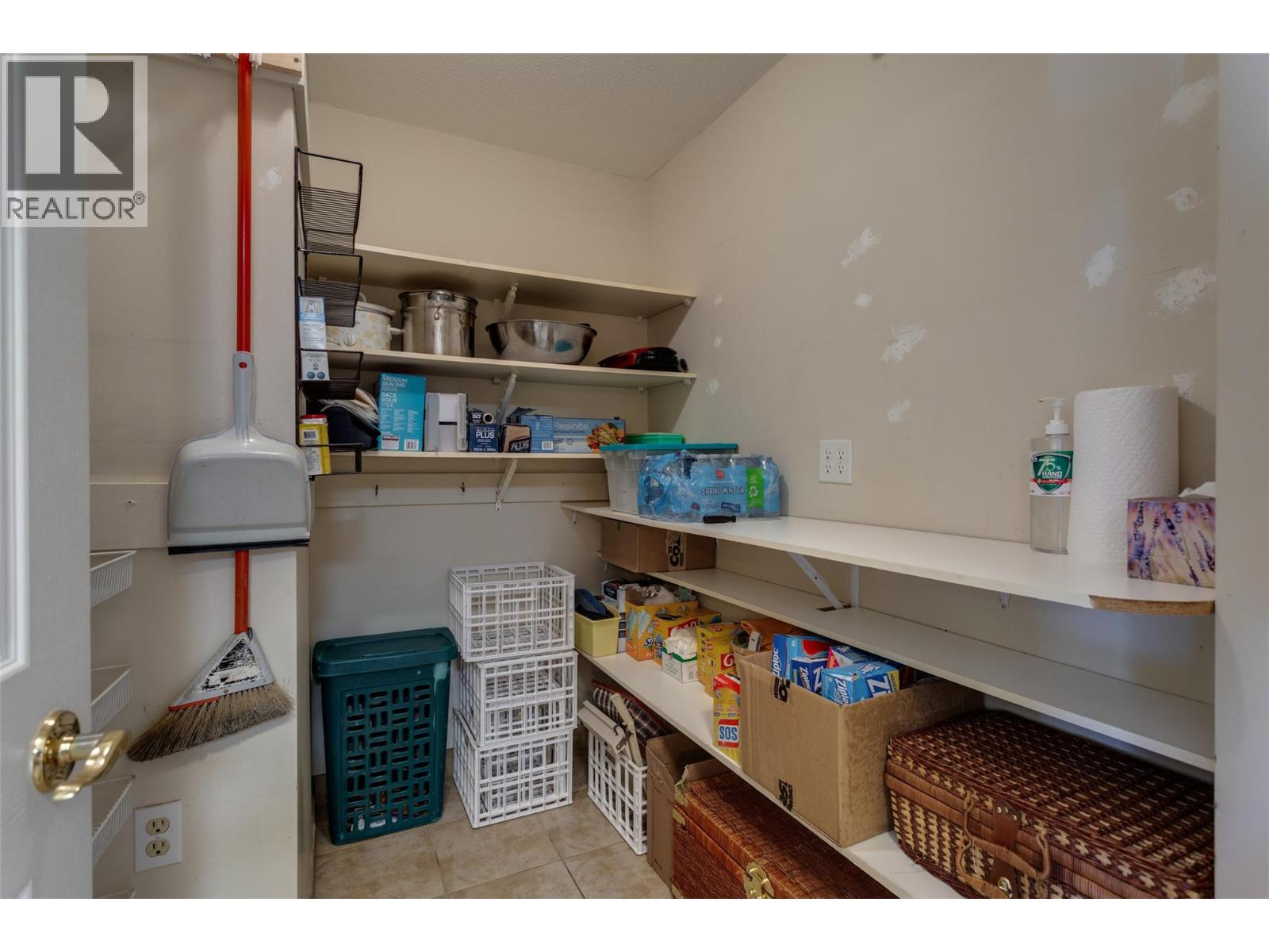 877 KLO Road Unit# 204