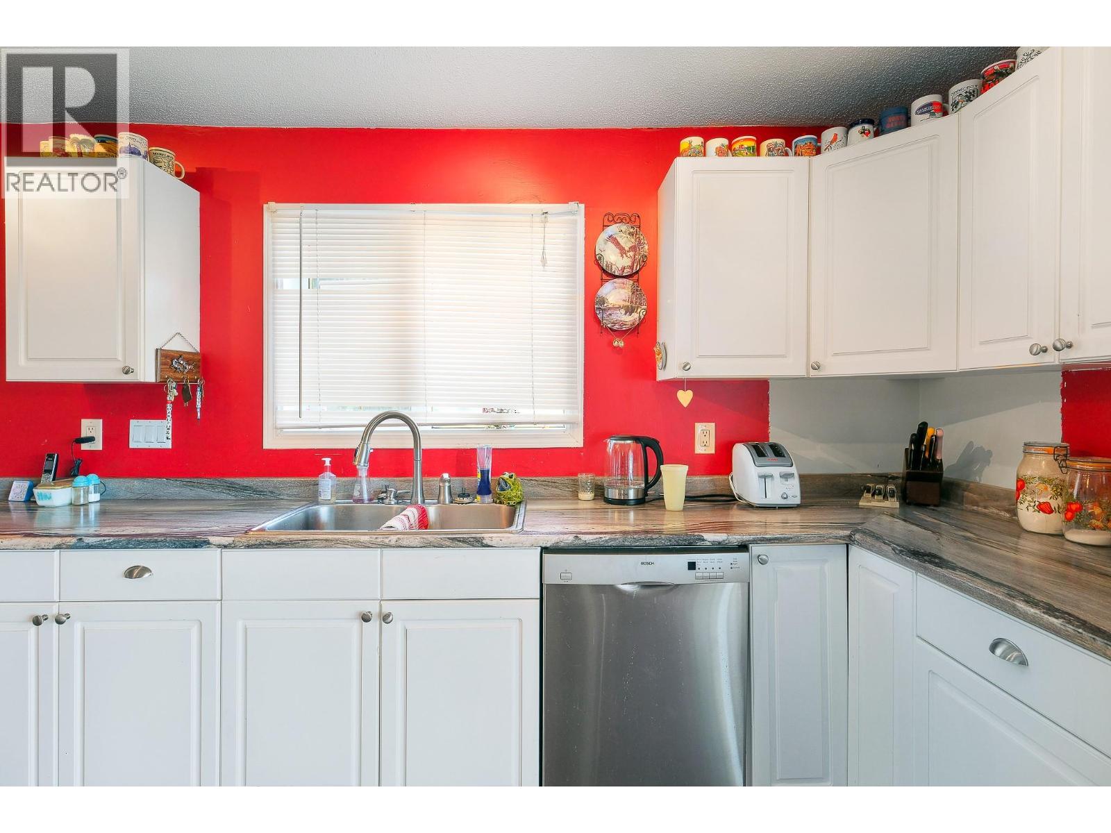 2980 BOUCHERIE Road
